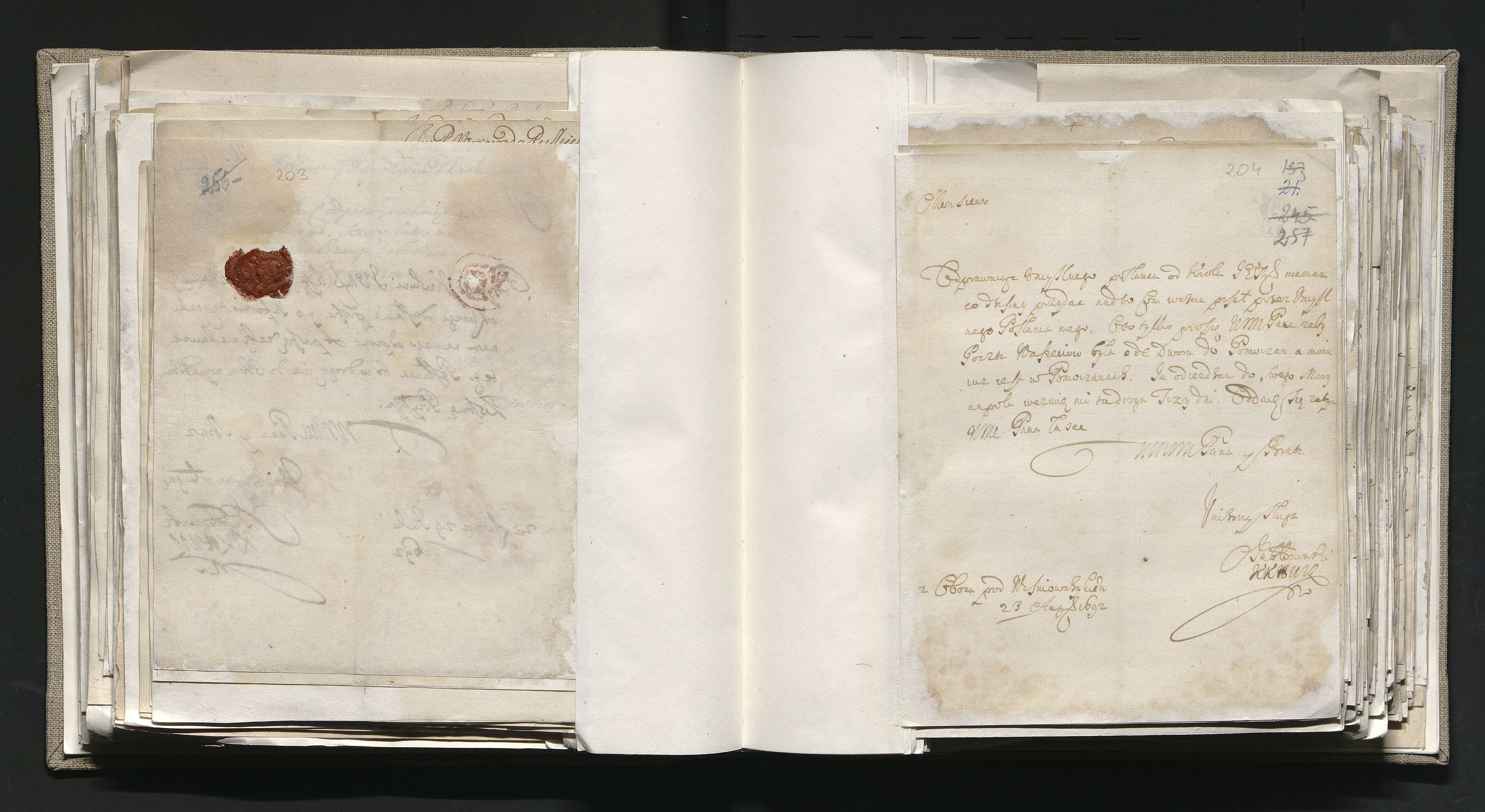 1_335_0_0_163-1_0128