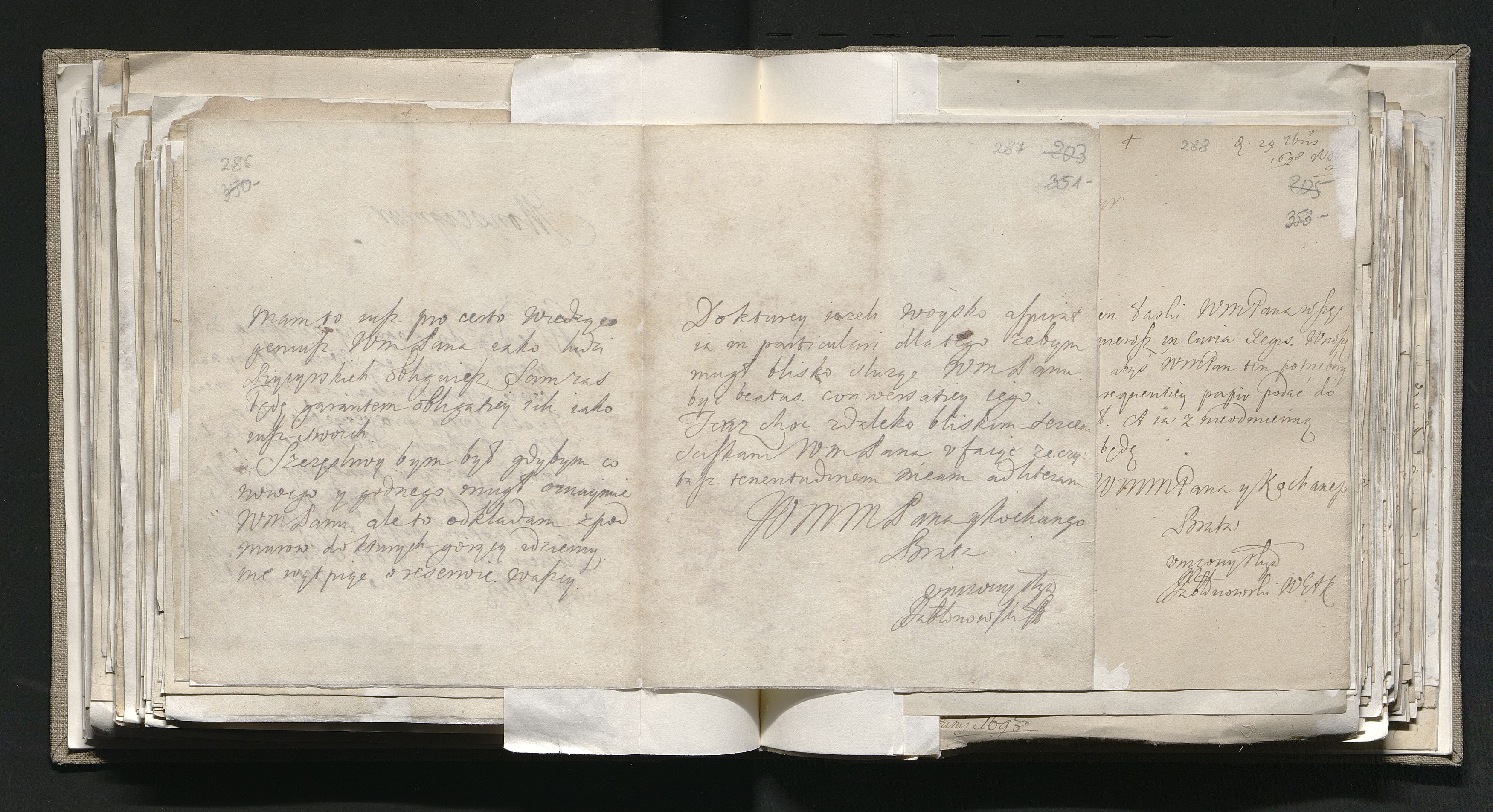 1_335_0_0_163-1_0176