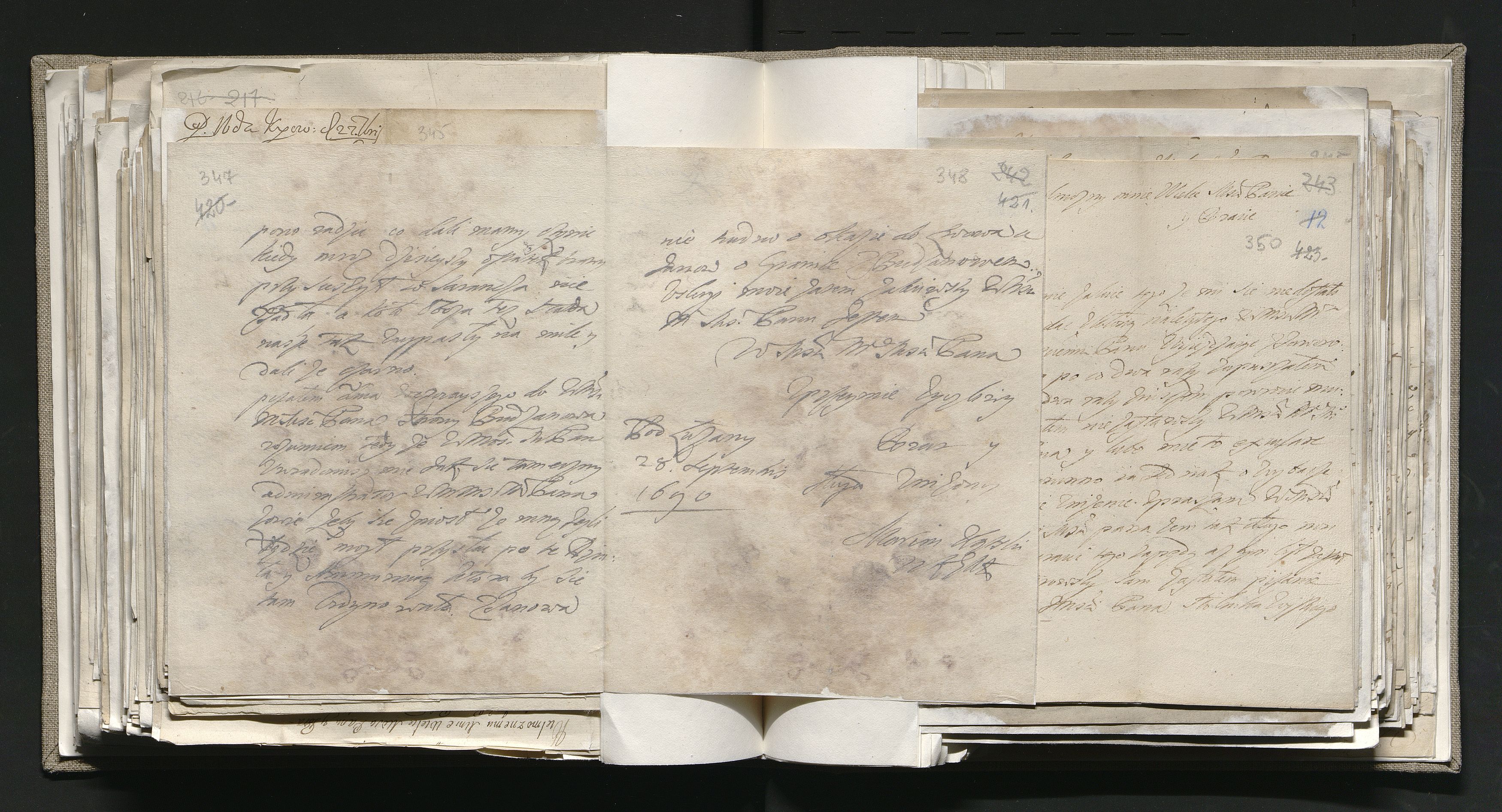 1_335_0_0_163-1_0211