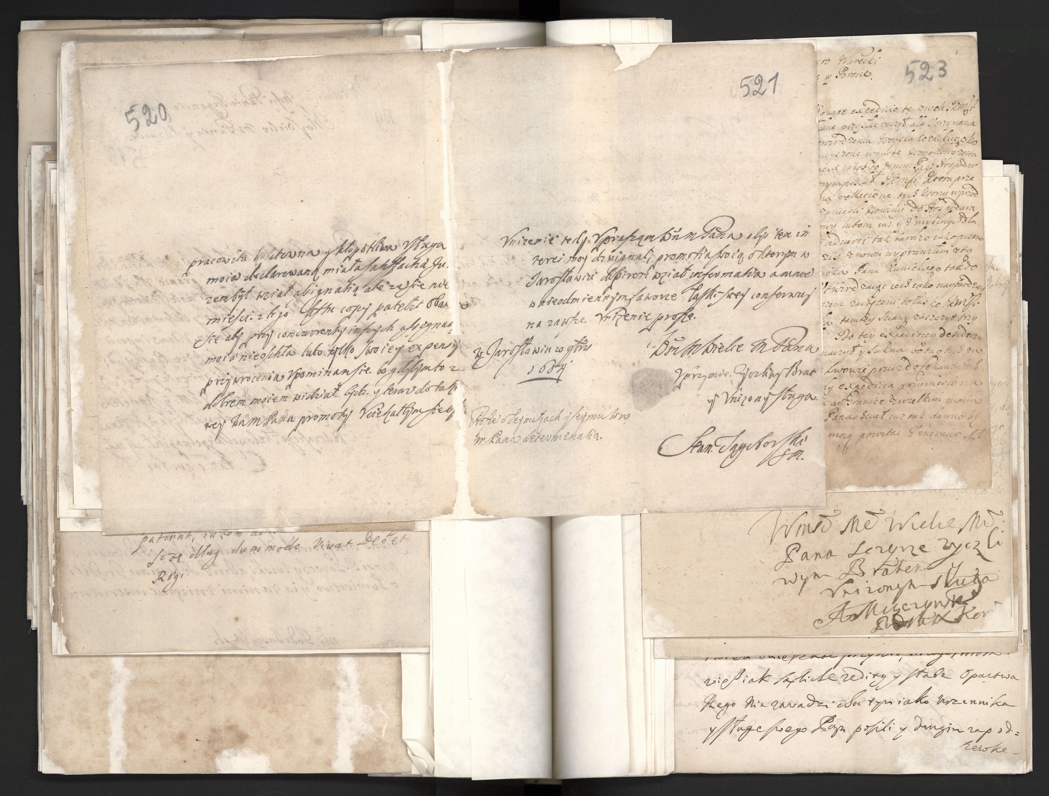 1_335_0_0_163a-10_0245