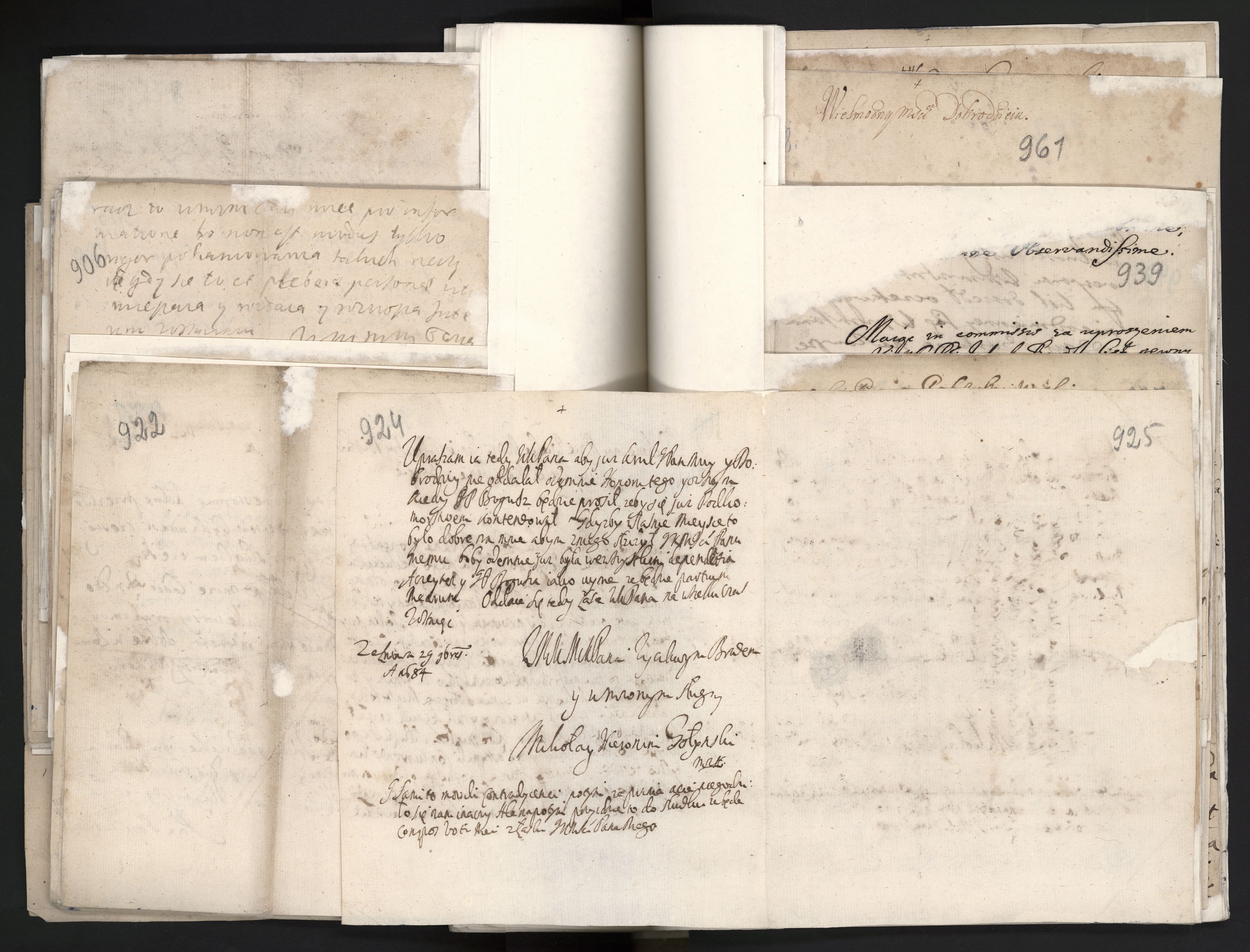 1_335_0_0_163a-10_0439