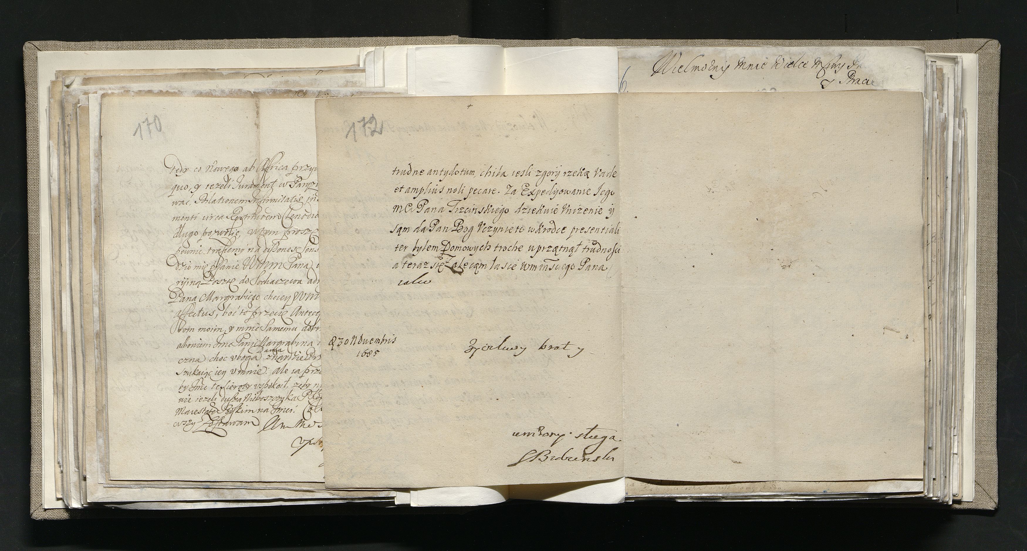 1_335_0_0_163a-11-1_0090