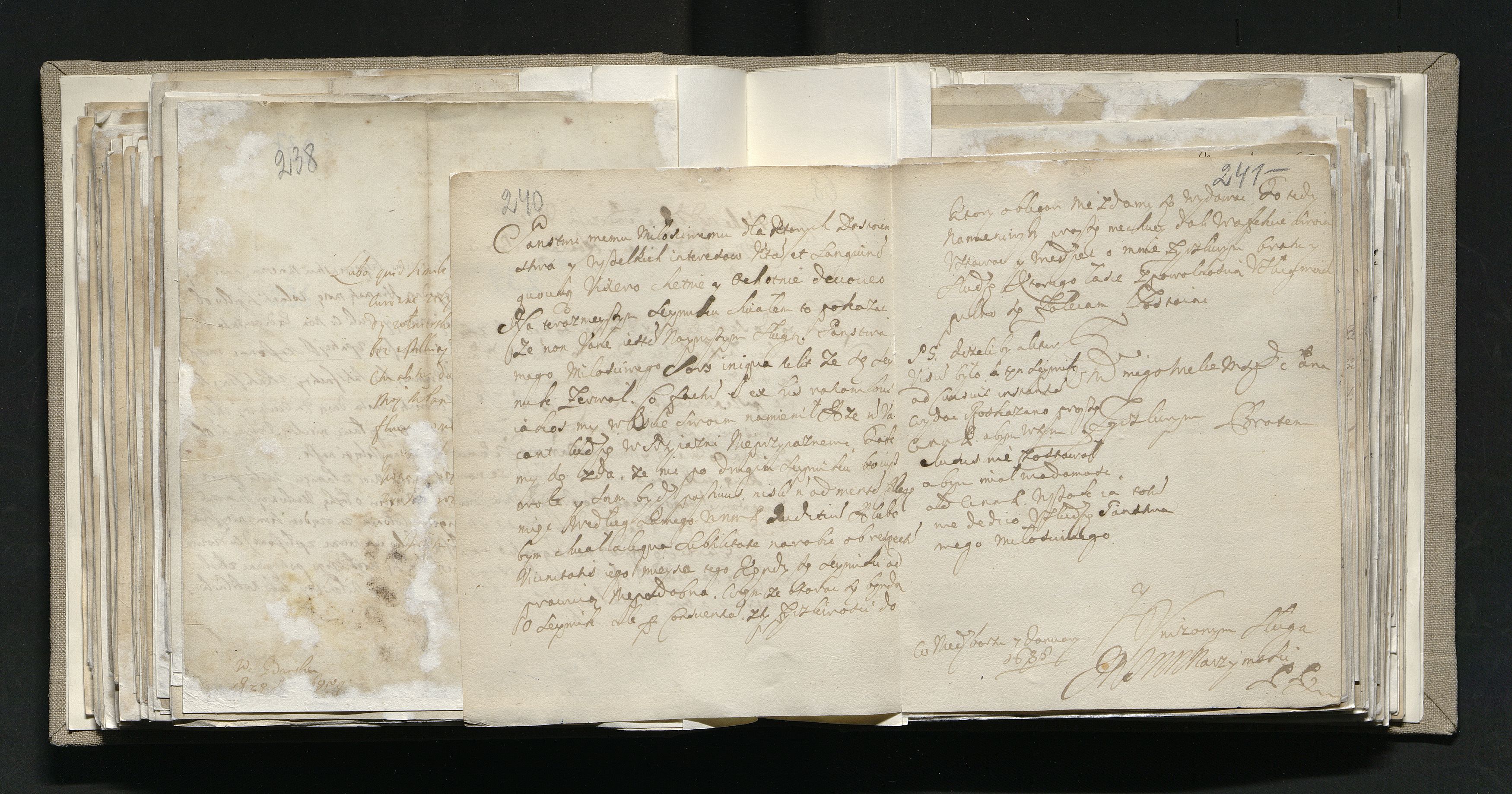 1_335_0_0_163a-11-1_0126