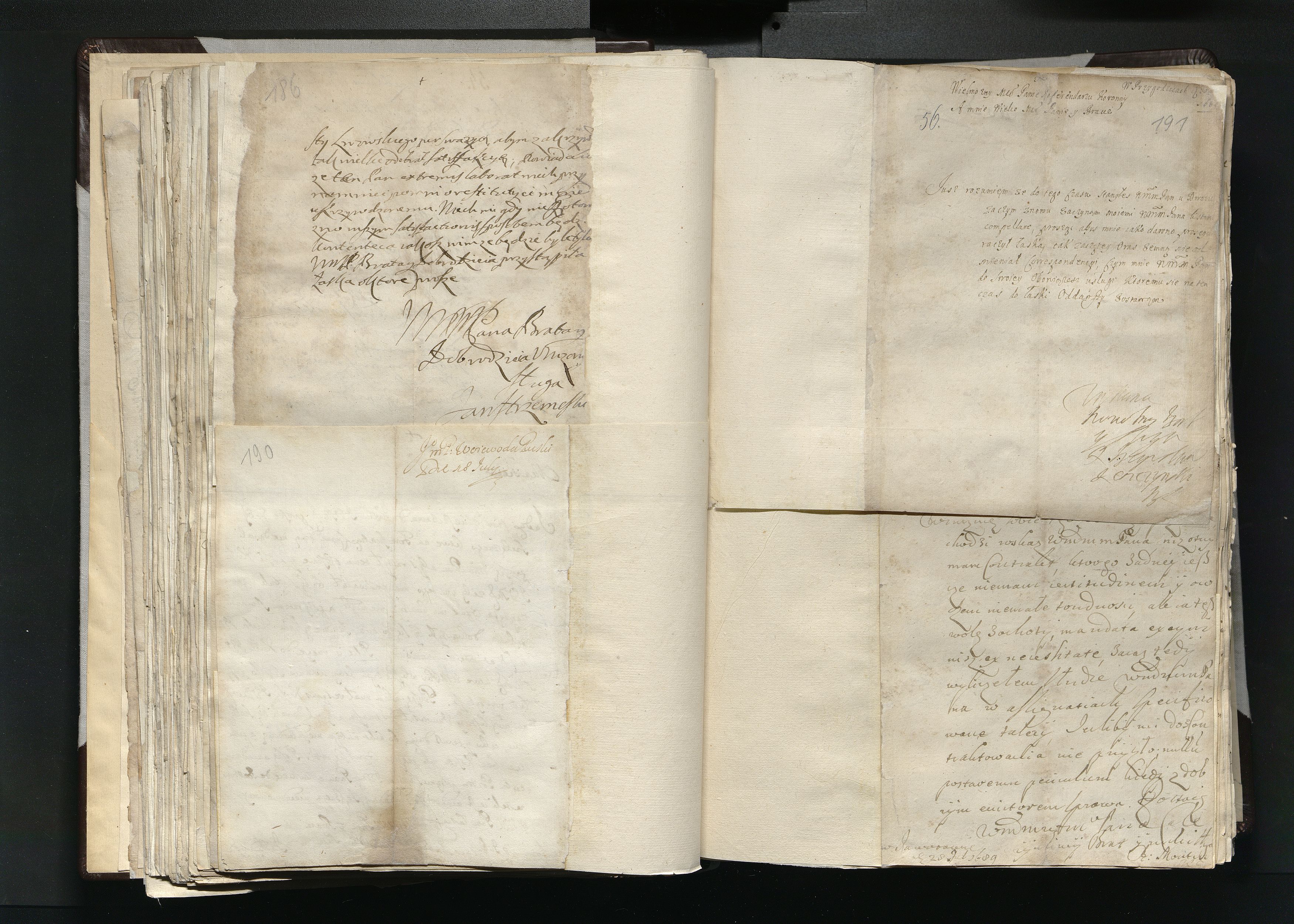 1_335_0_0_163a-16_0098