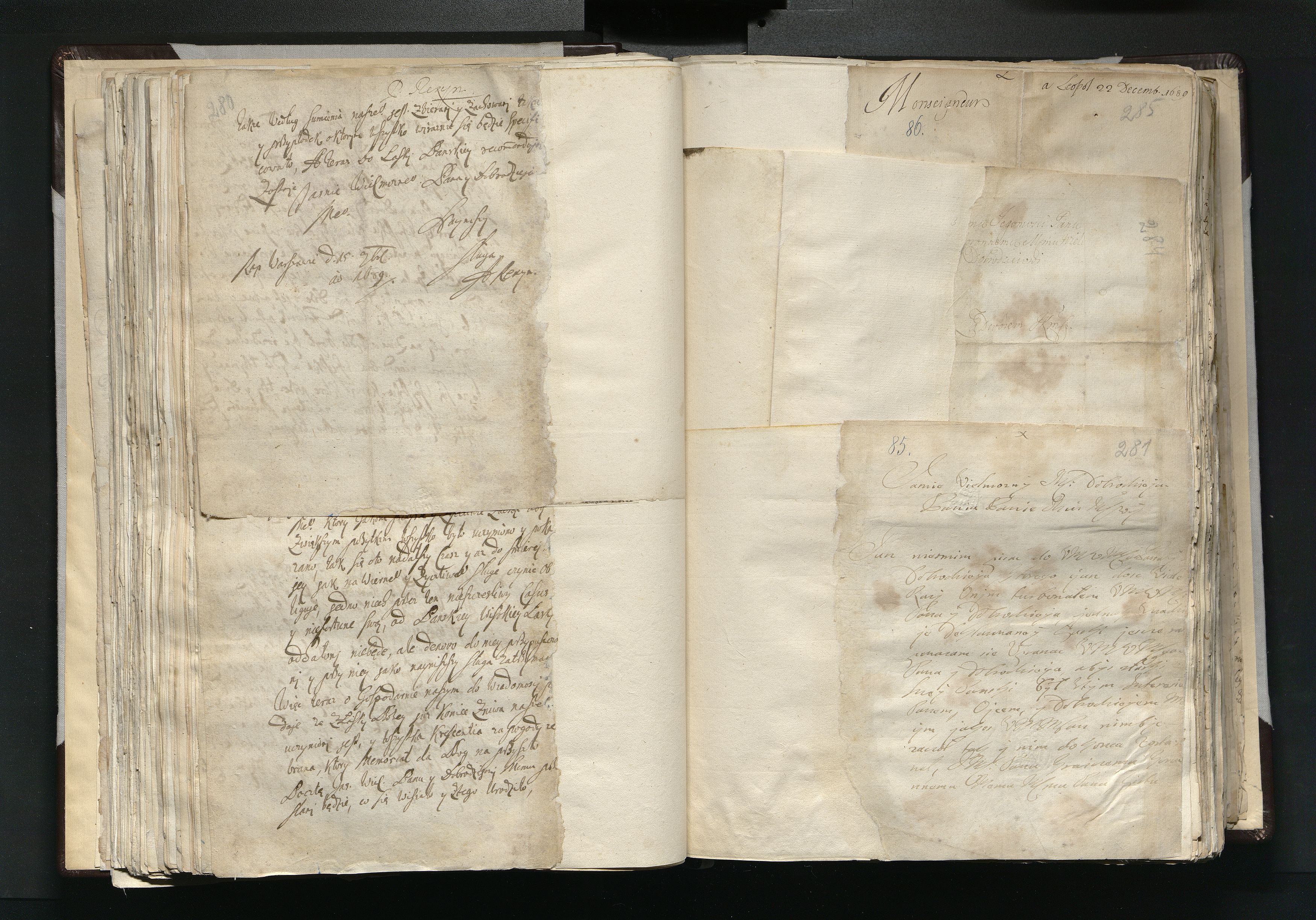 1_335_0_0_163a-16_0143