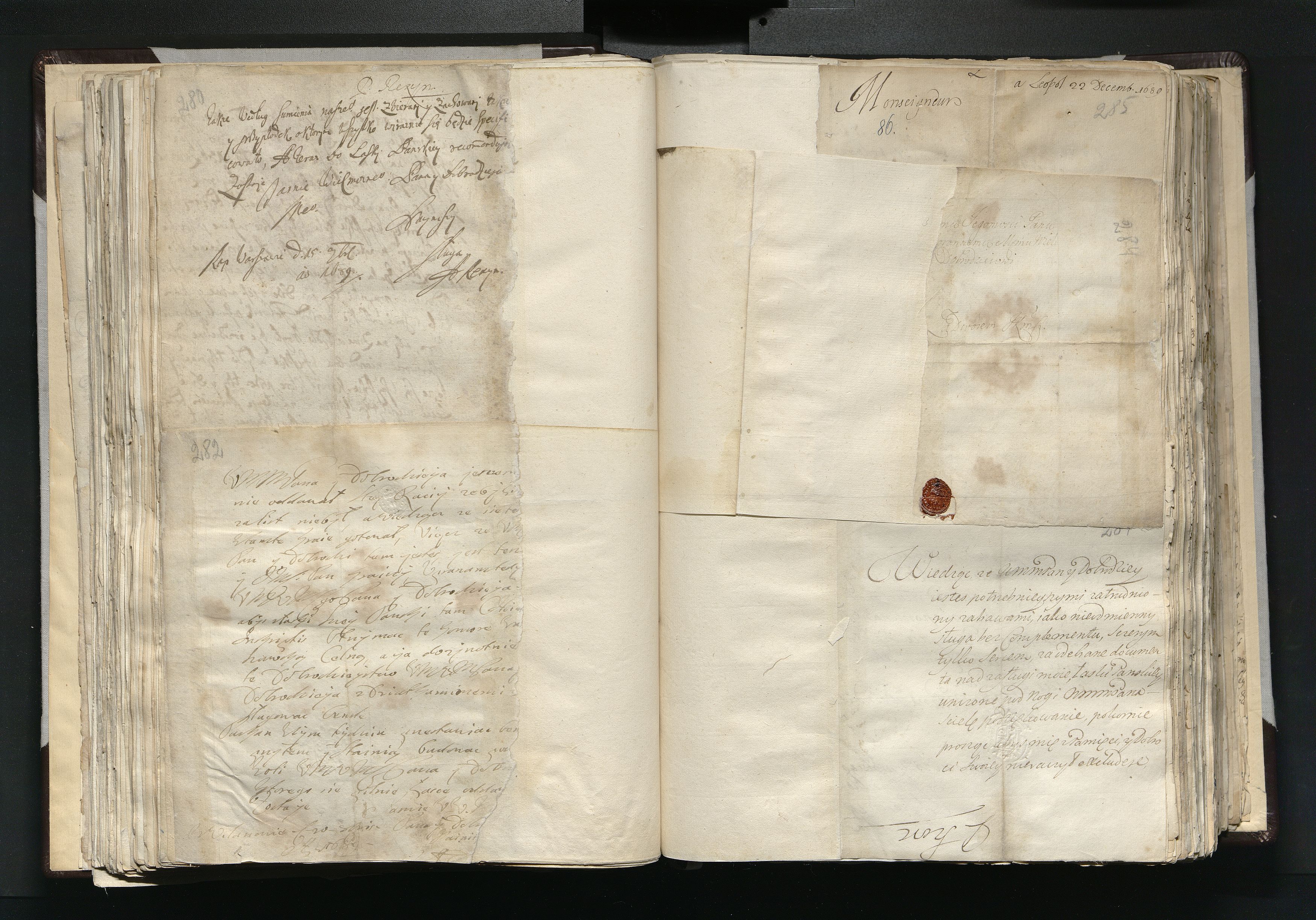 1_335_0_0_163a-16_0144