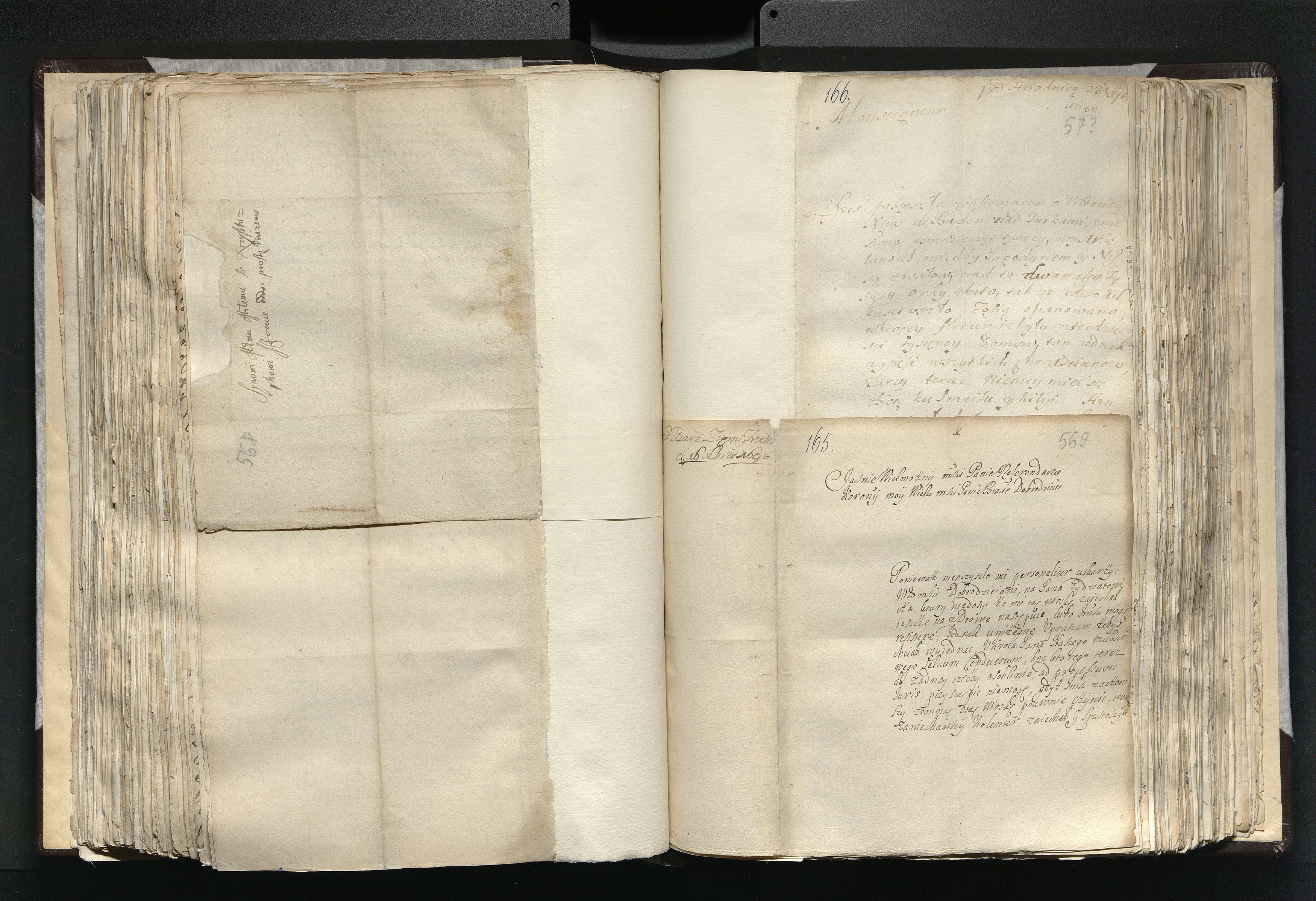 1_335_0_0_163a-16_0285