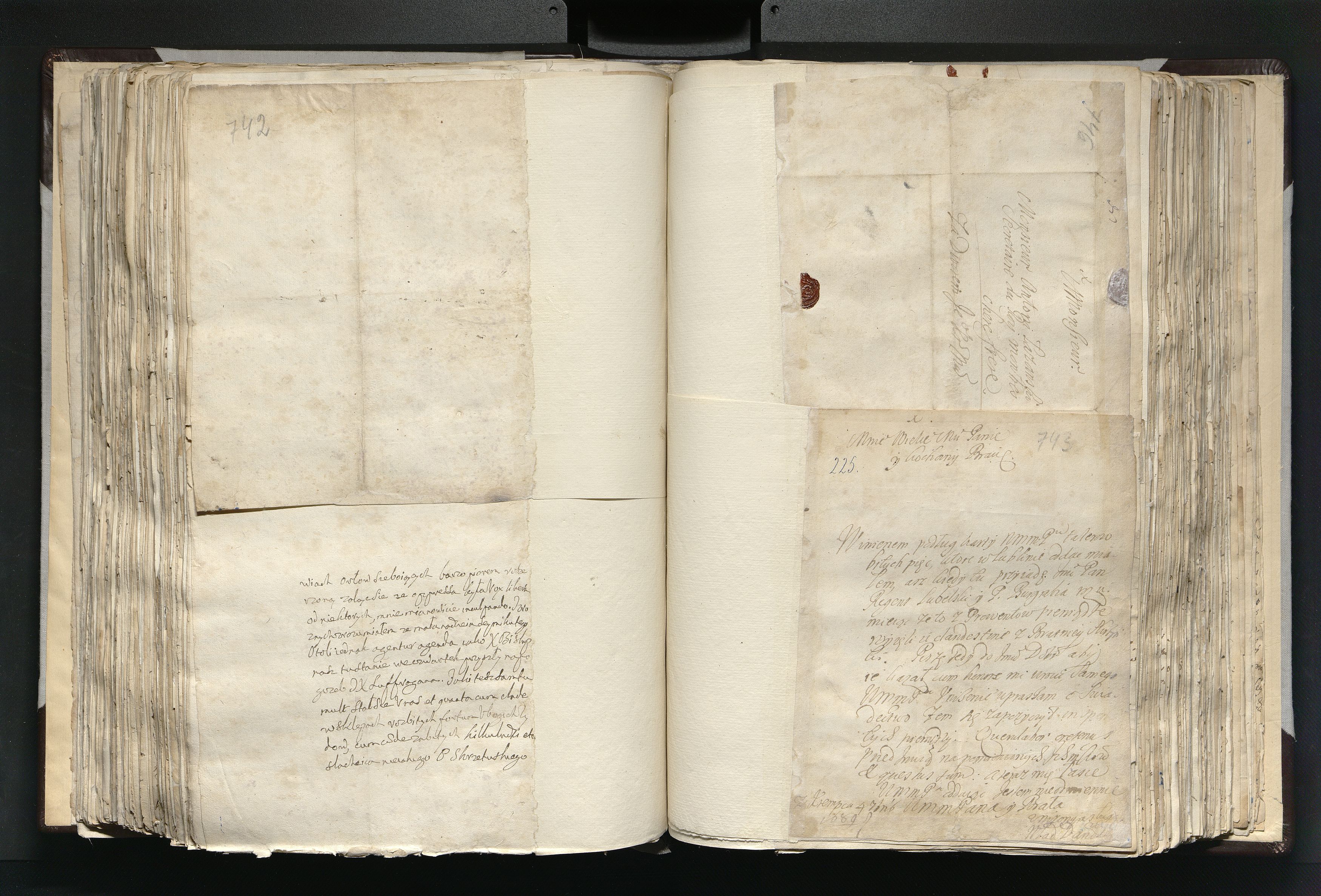 1_335_0_0_163a-16_0366