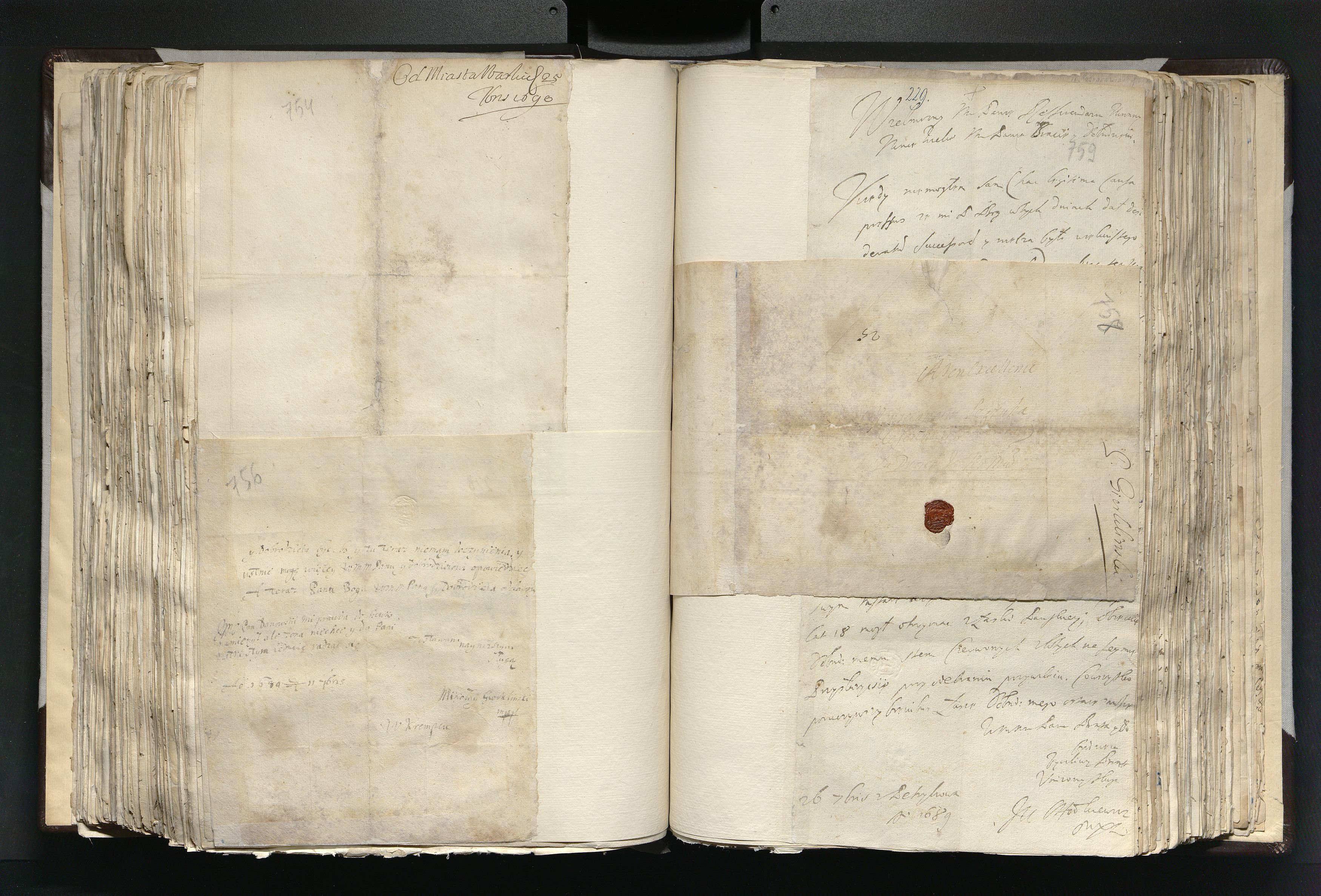 1_335_0_0_163a-16_0373