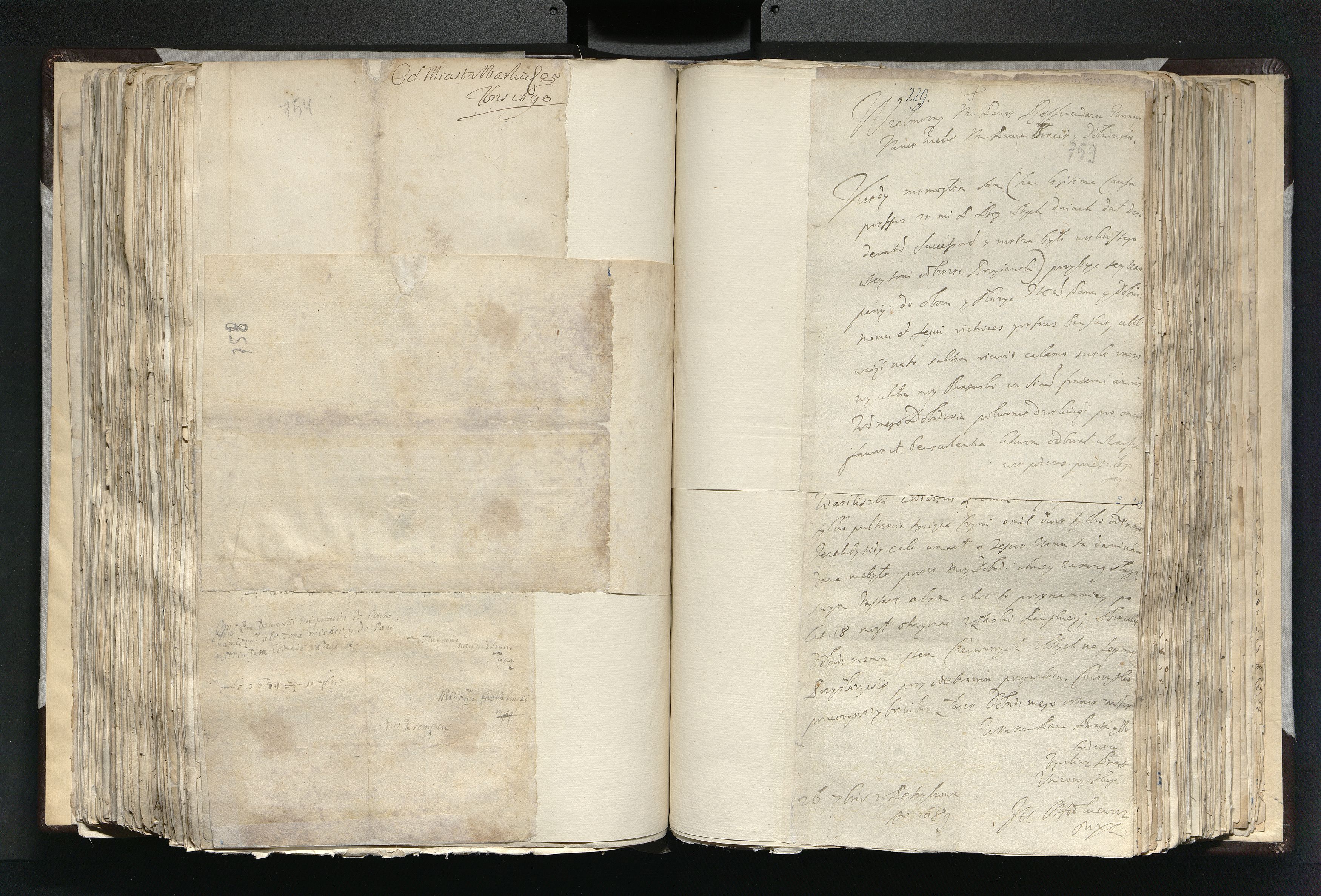 1_335_0_0_163a-16_0374