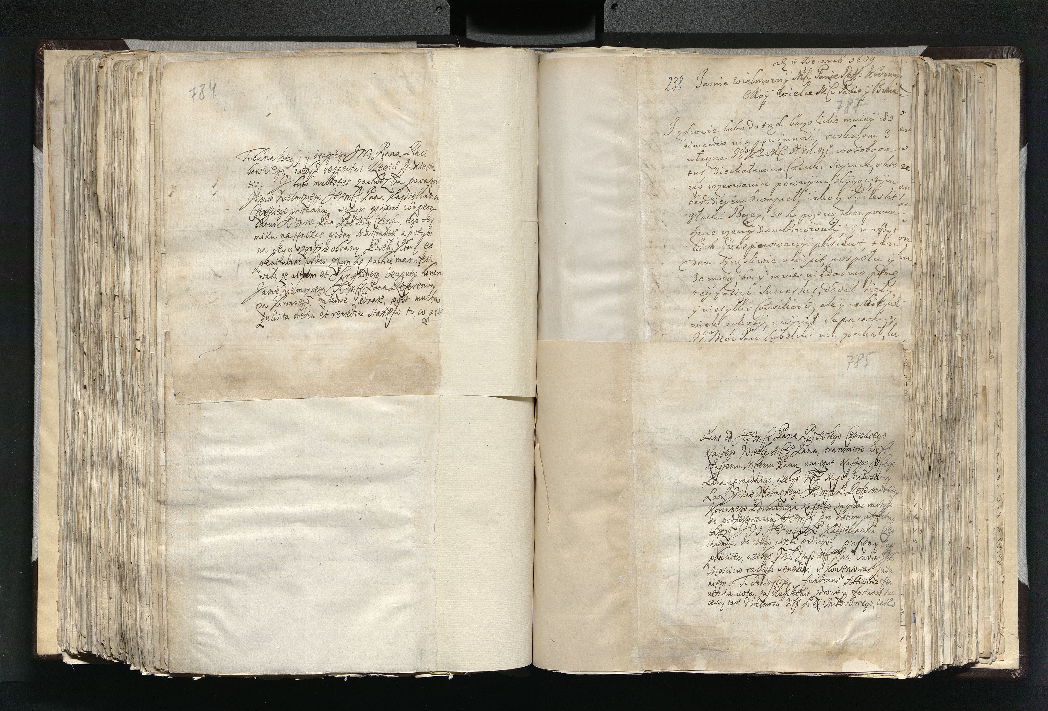 1_335_0_0_163a-16_0386