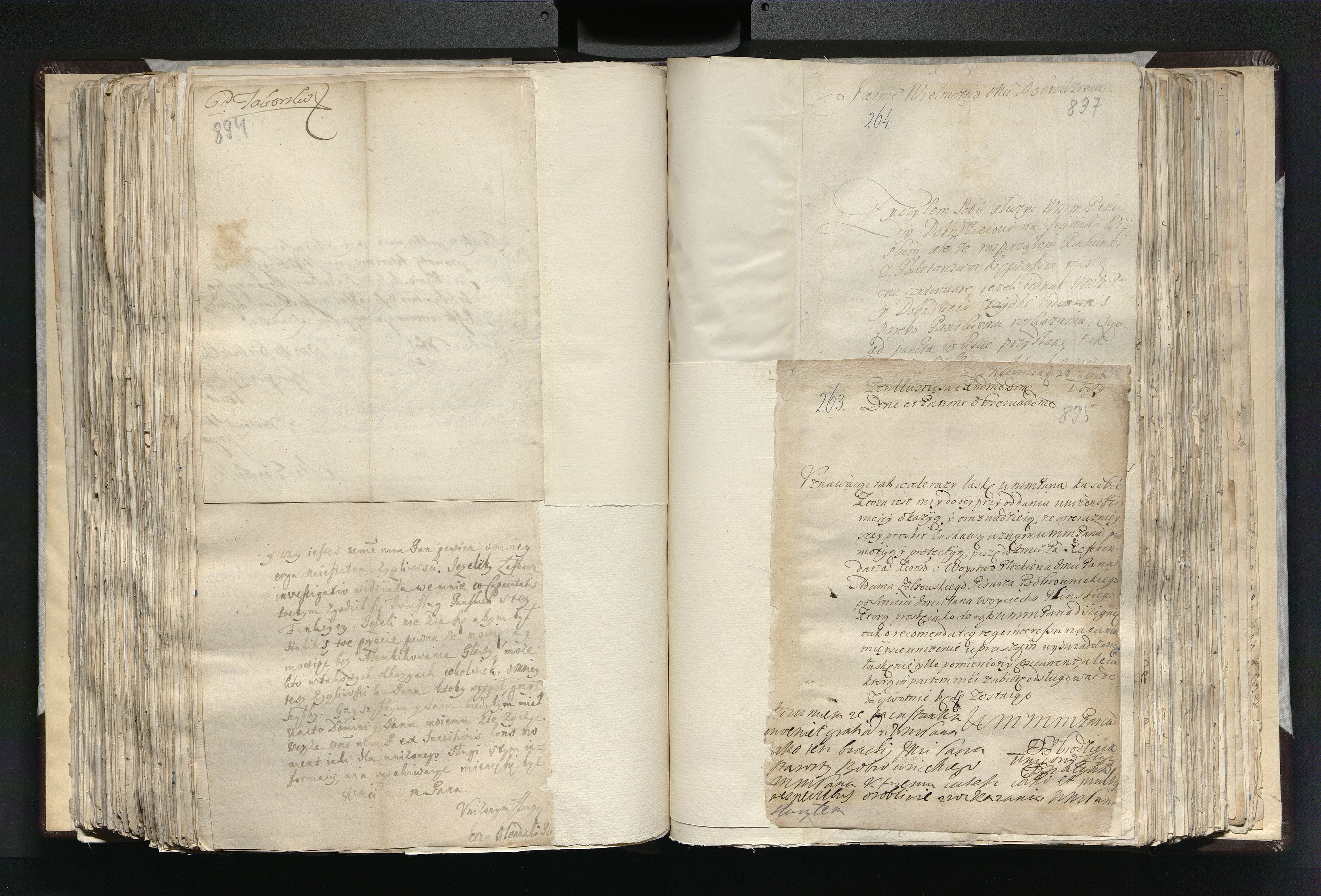 1_335_0_0_163a-16_0436