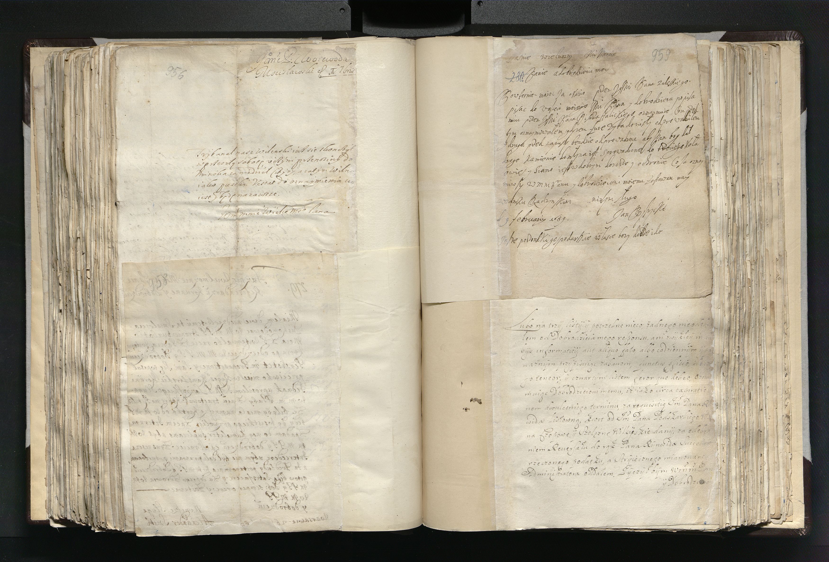 1_335_0_0_163a-16_0467