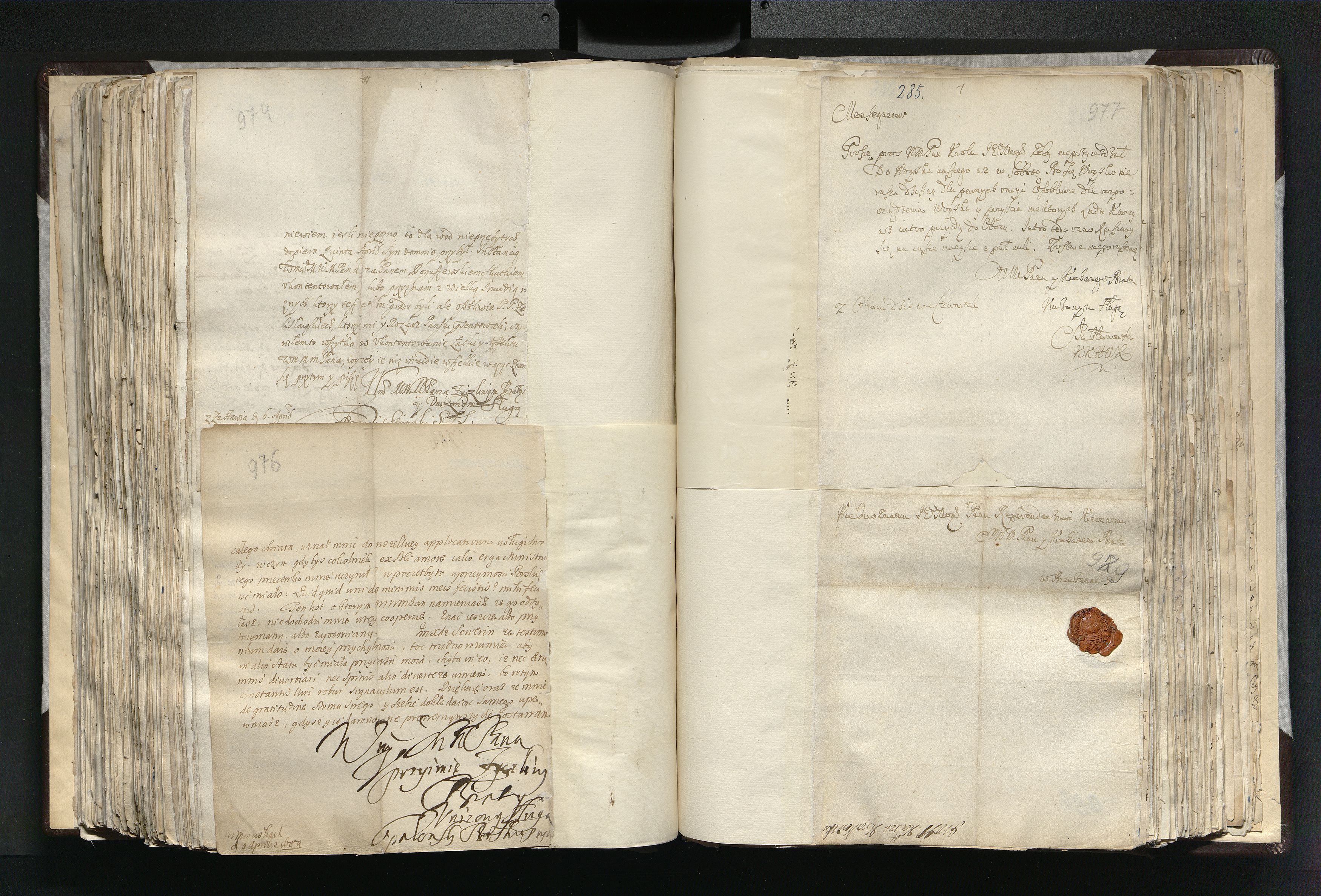 1_335_0_0_163a-16_0475