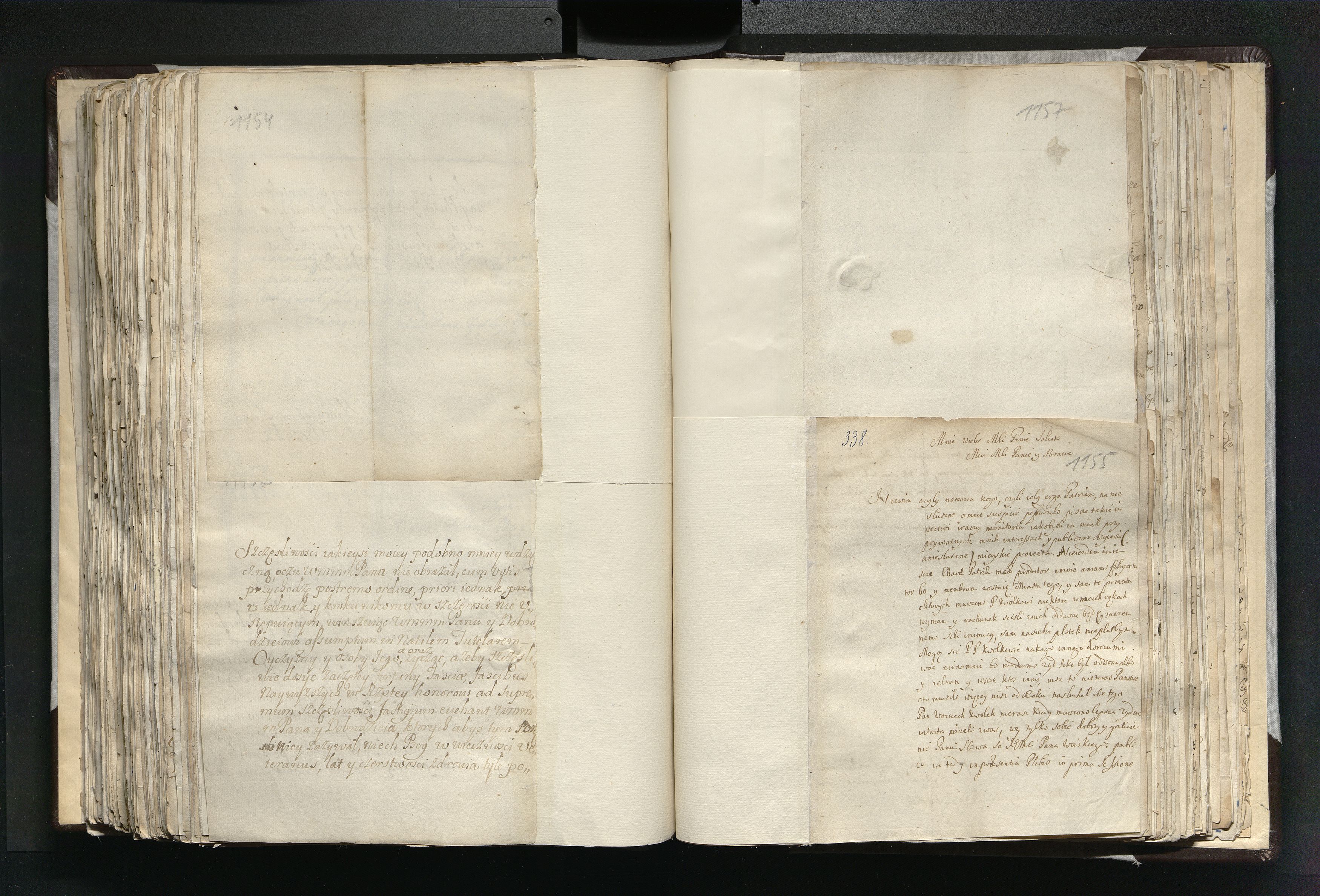 1_335_0_0_163a-16_0562