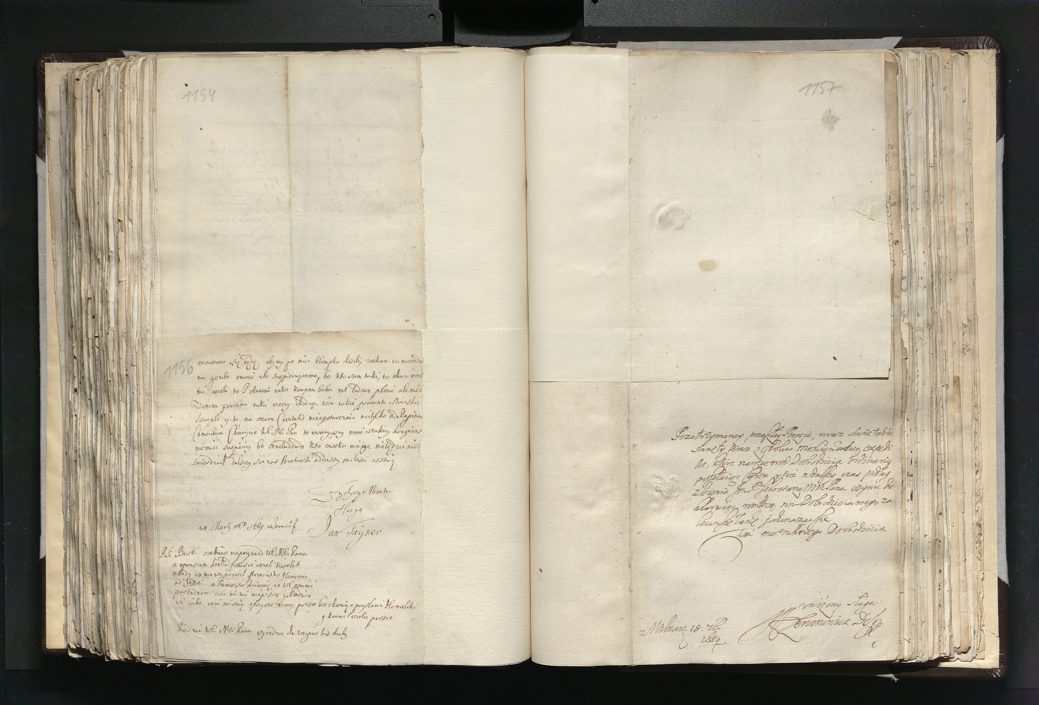 1_335_0_0_163a-16_0563