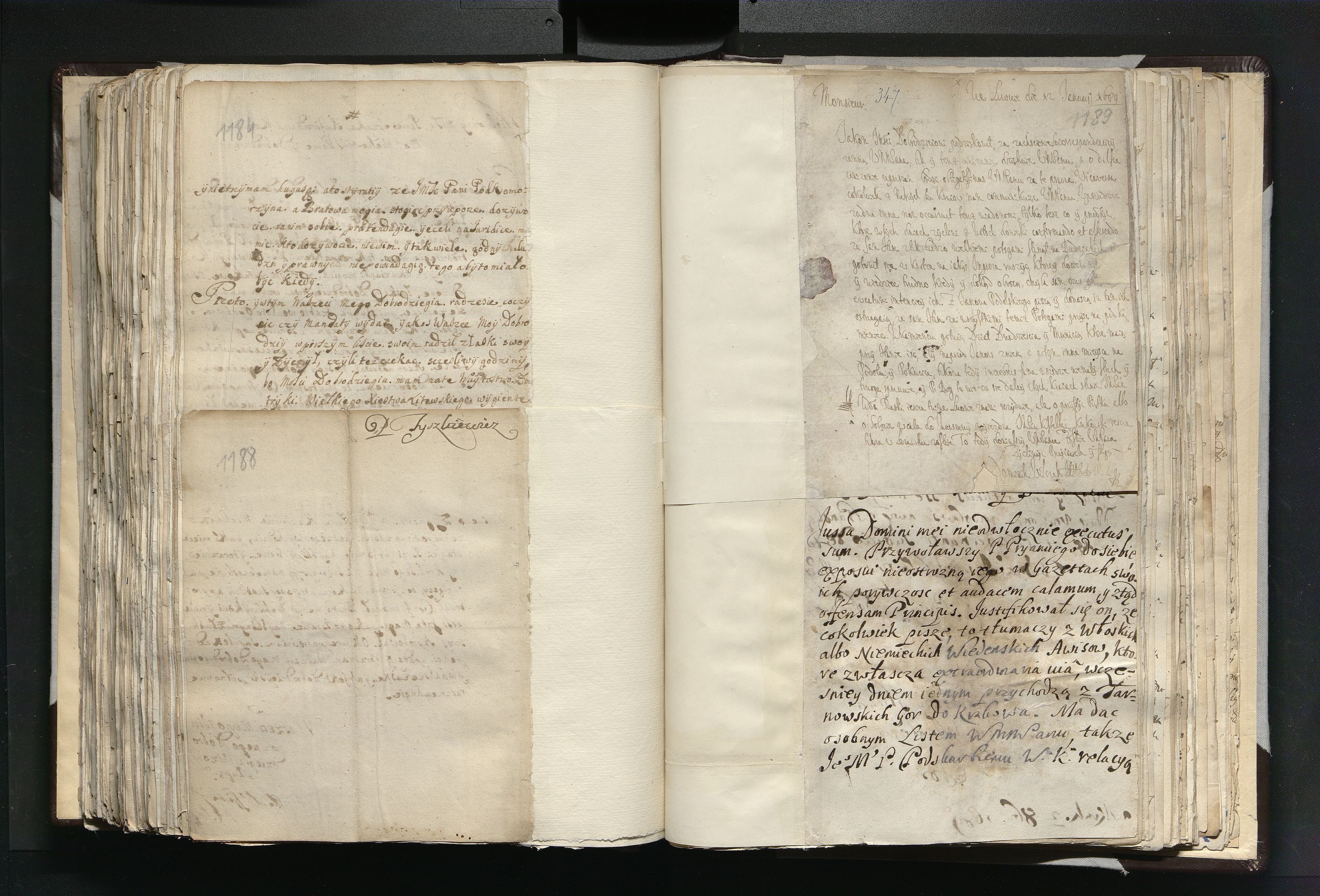 1_335_0_0_163a-16_0577