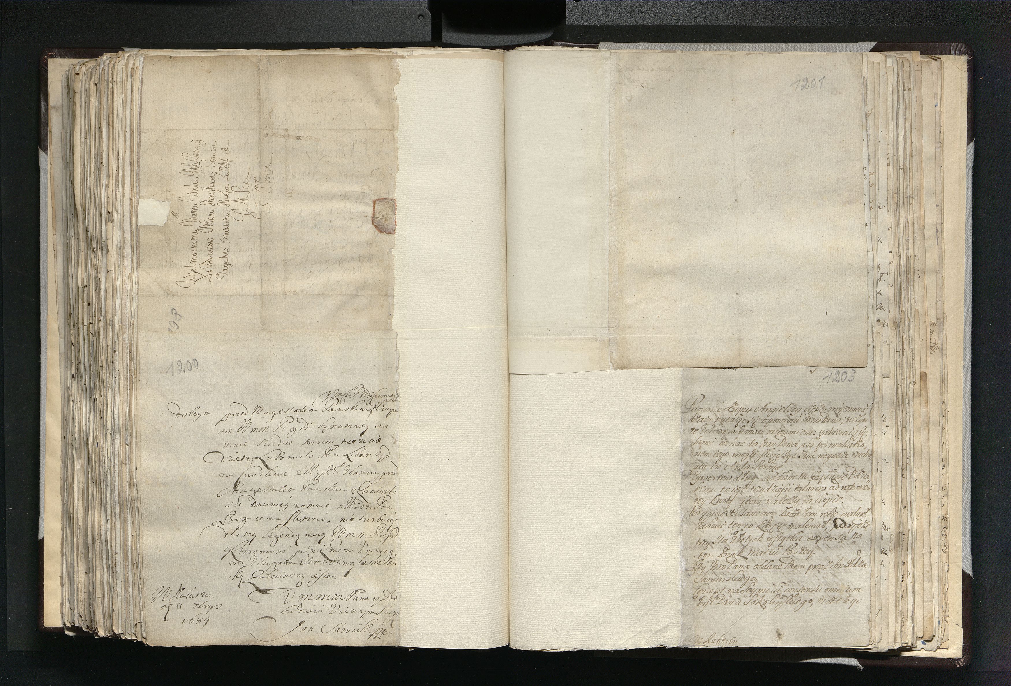 1_335_0_0_163a-16_0583