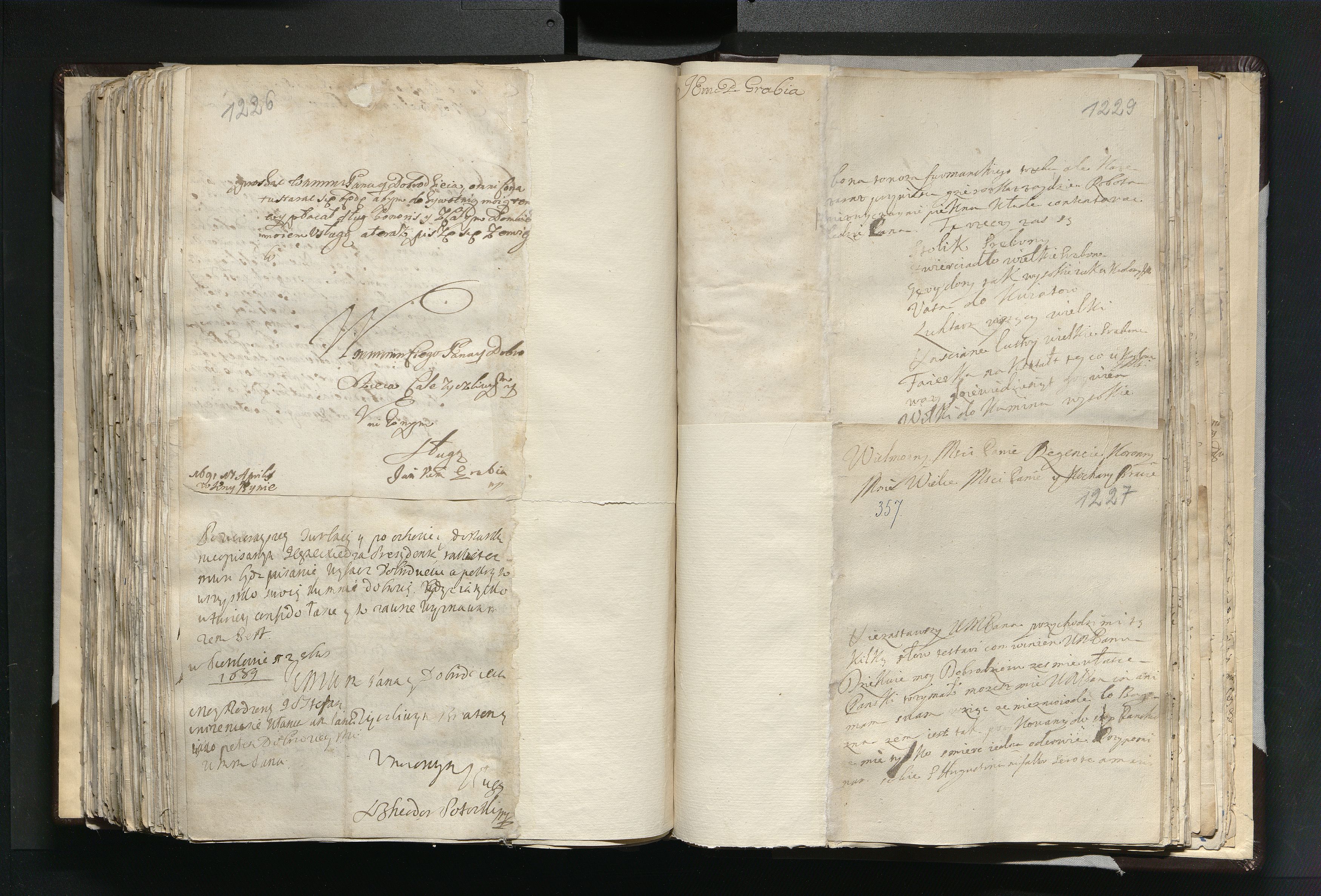 1_335_0_0_163a-16_0596