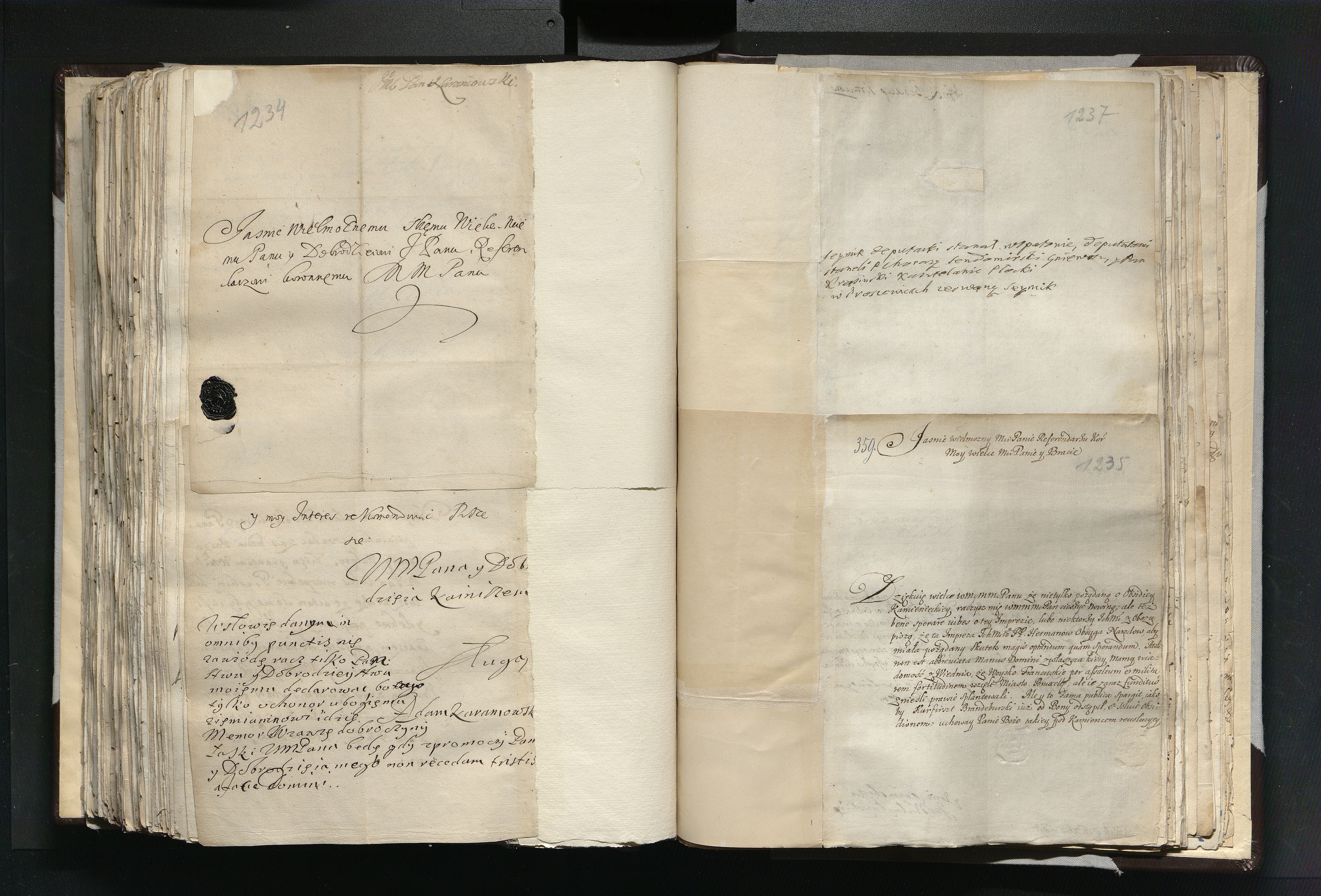 1_335_0_0_163a-16_0600