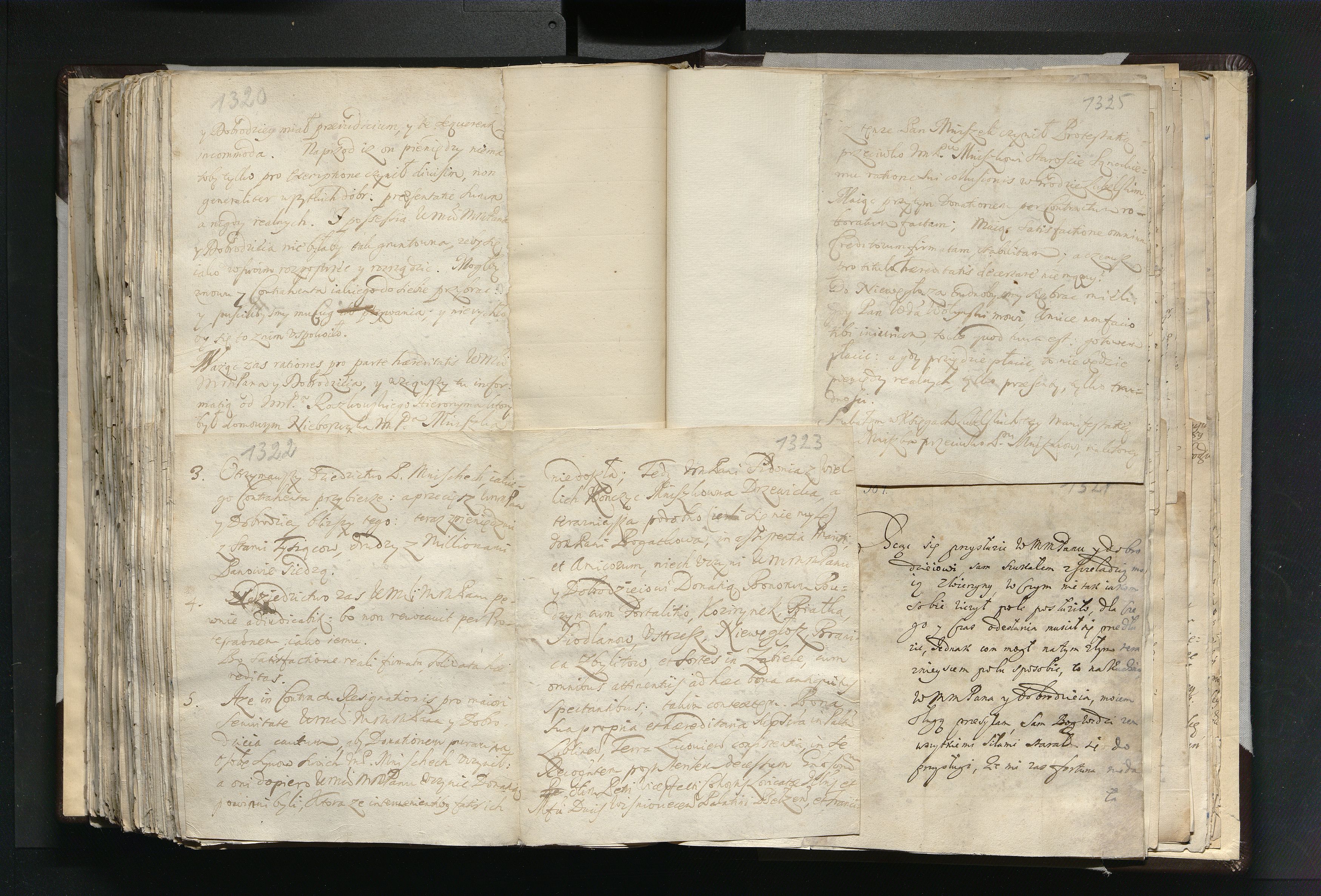 1_335_0_0_163a-16_0640