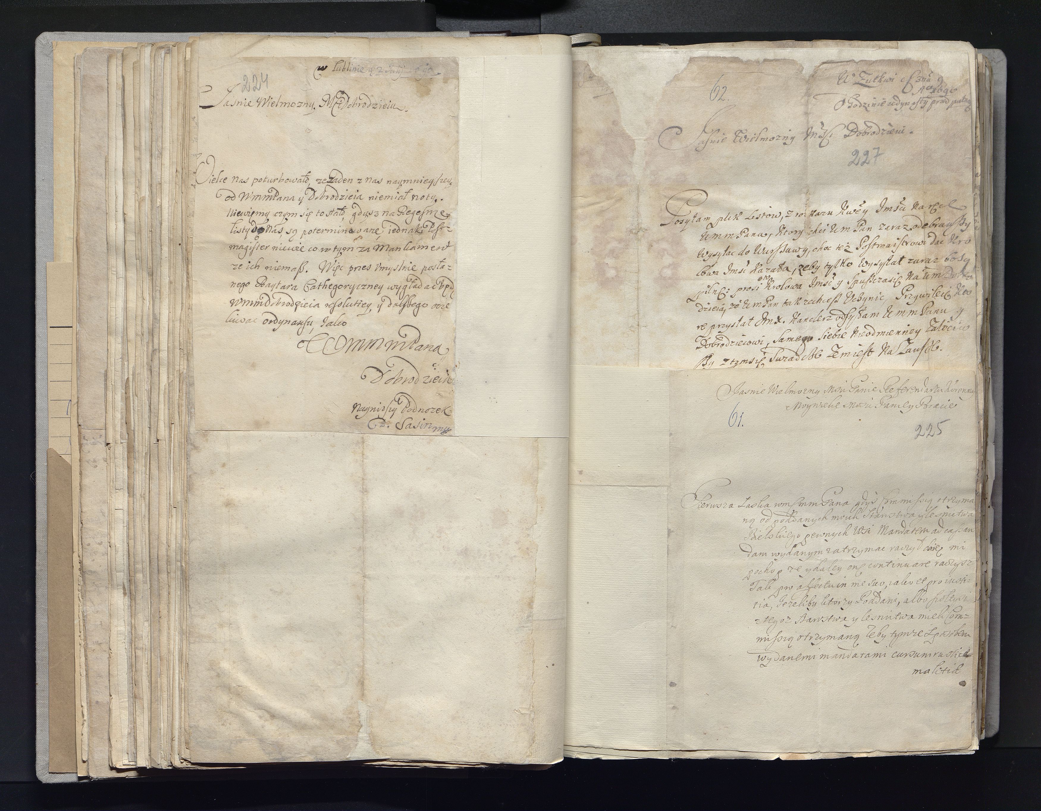 1_335_0_0_163a-17_0111