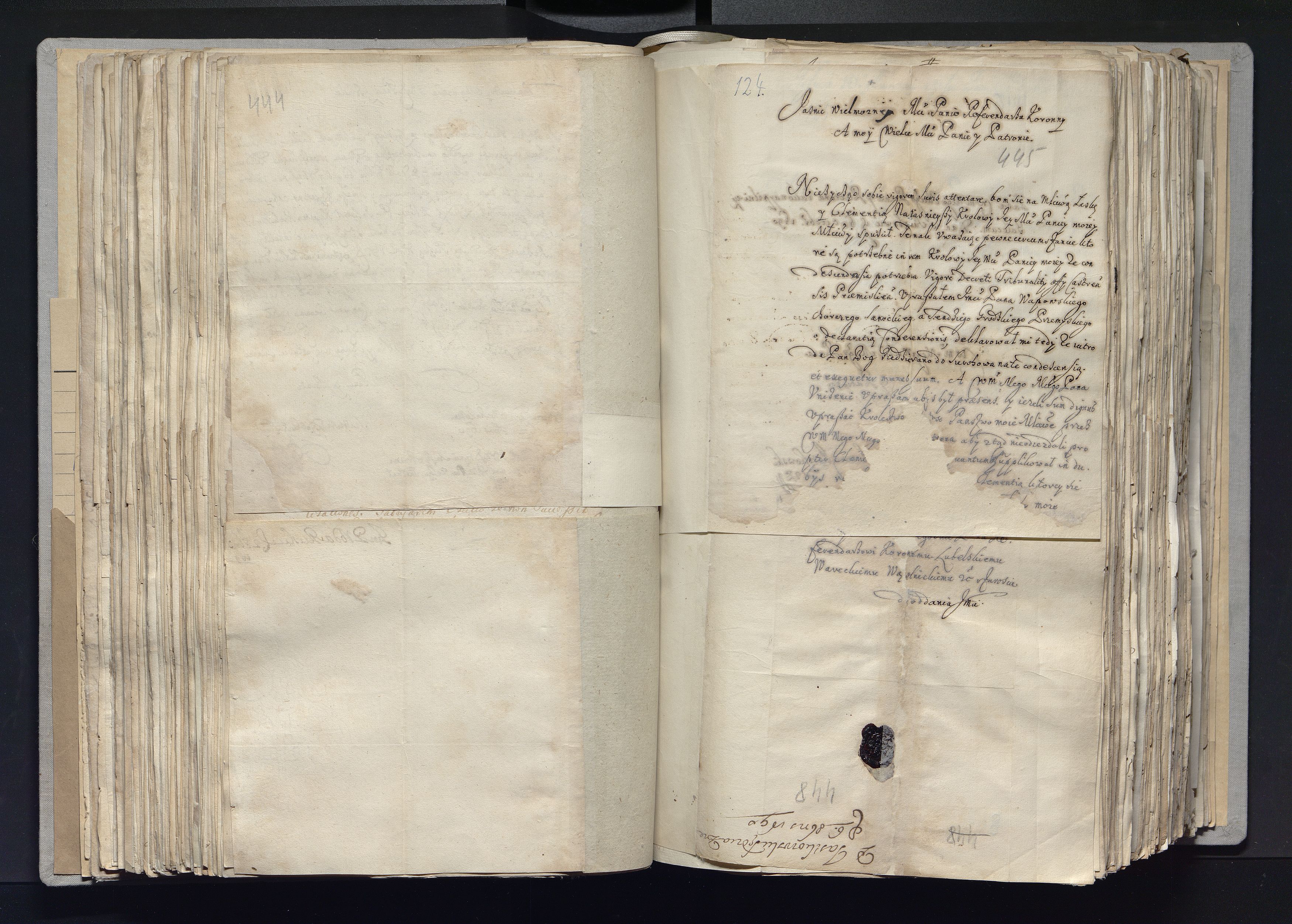 1_335_0_0_163a-17_0216