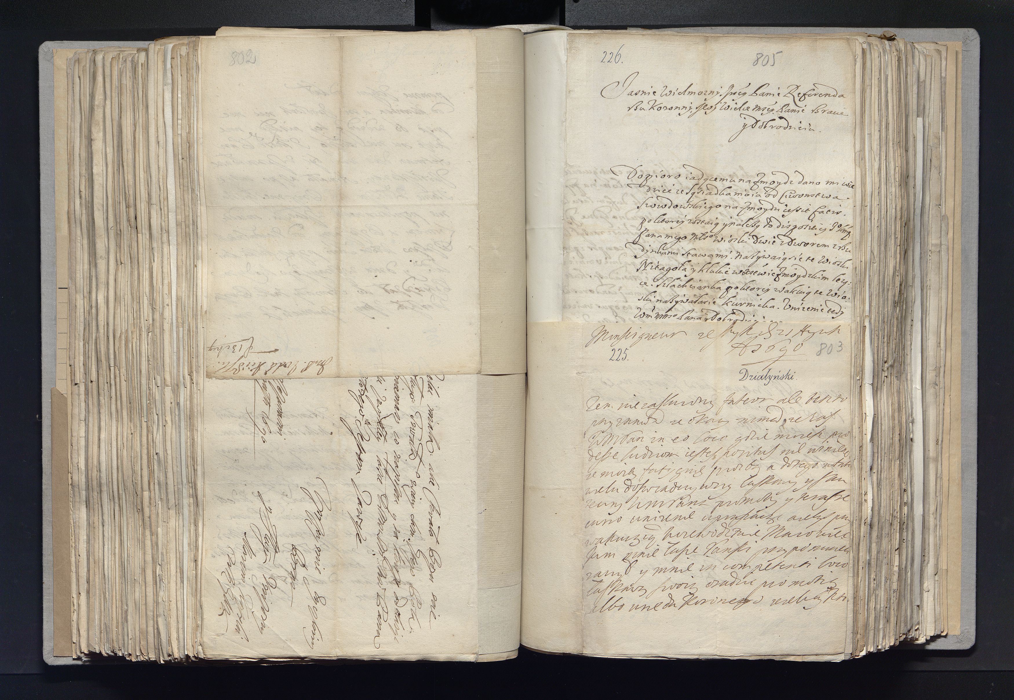 1_335_0_0_163a-17_0392