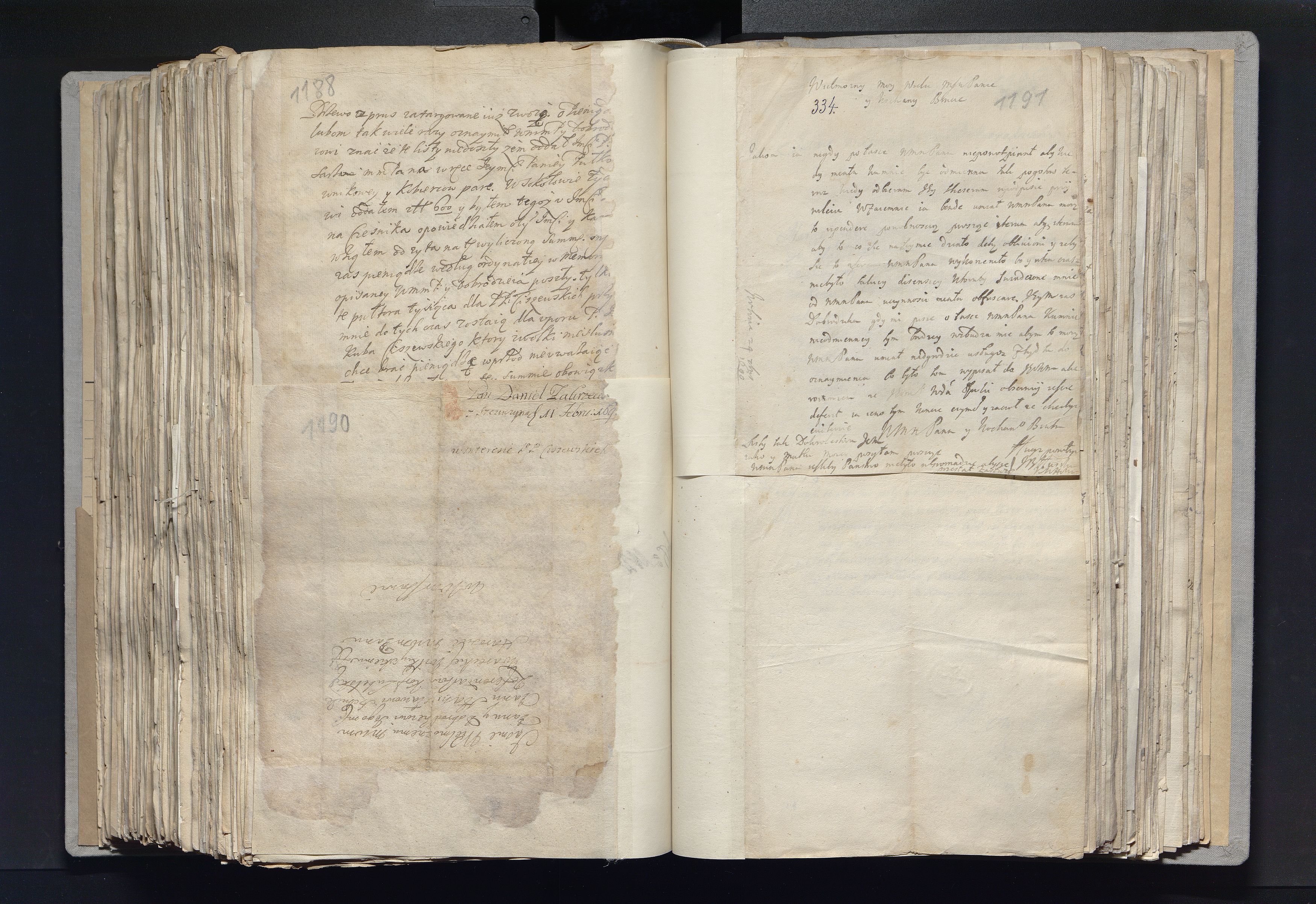 1_335_0_0_163a-17_0586