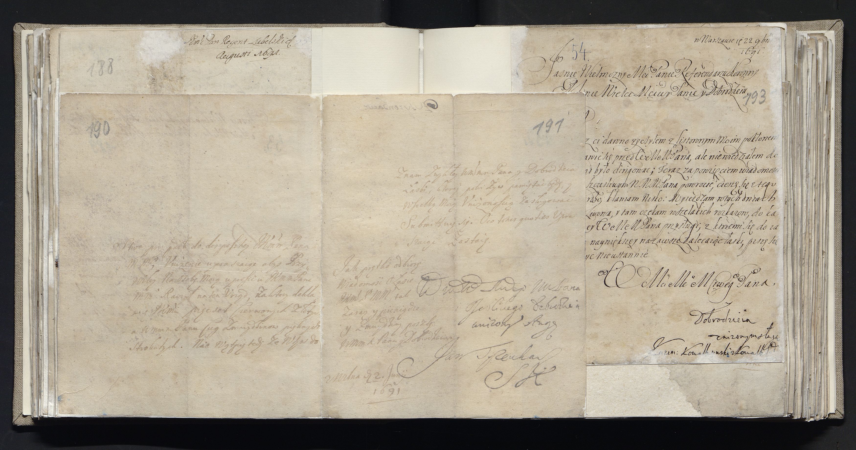 1_335_0_0_163a-19_0101