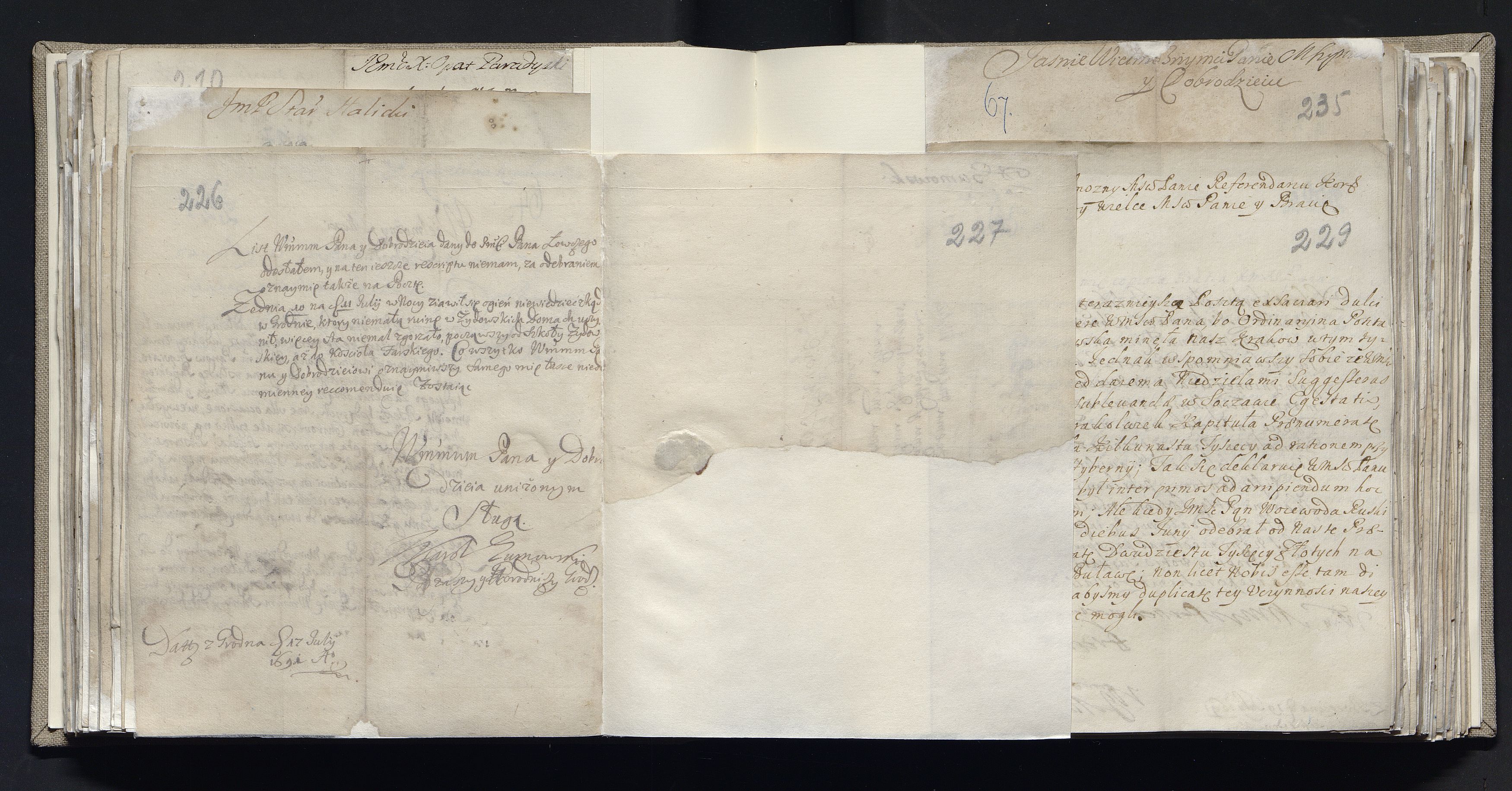 1_335_0_0_163a-19_0120