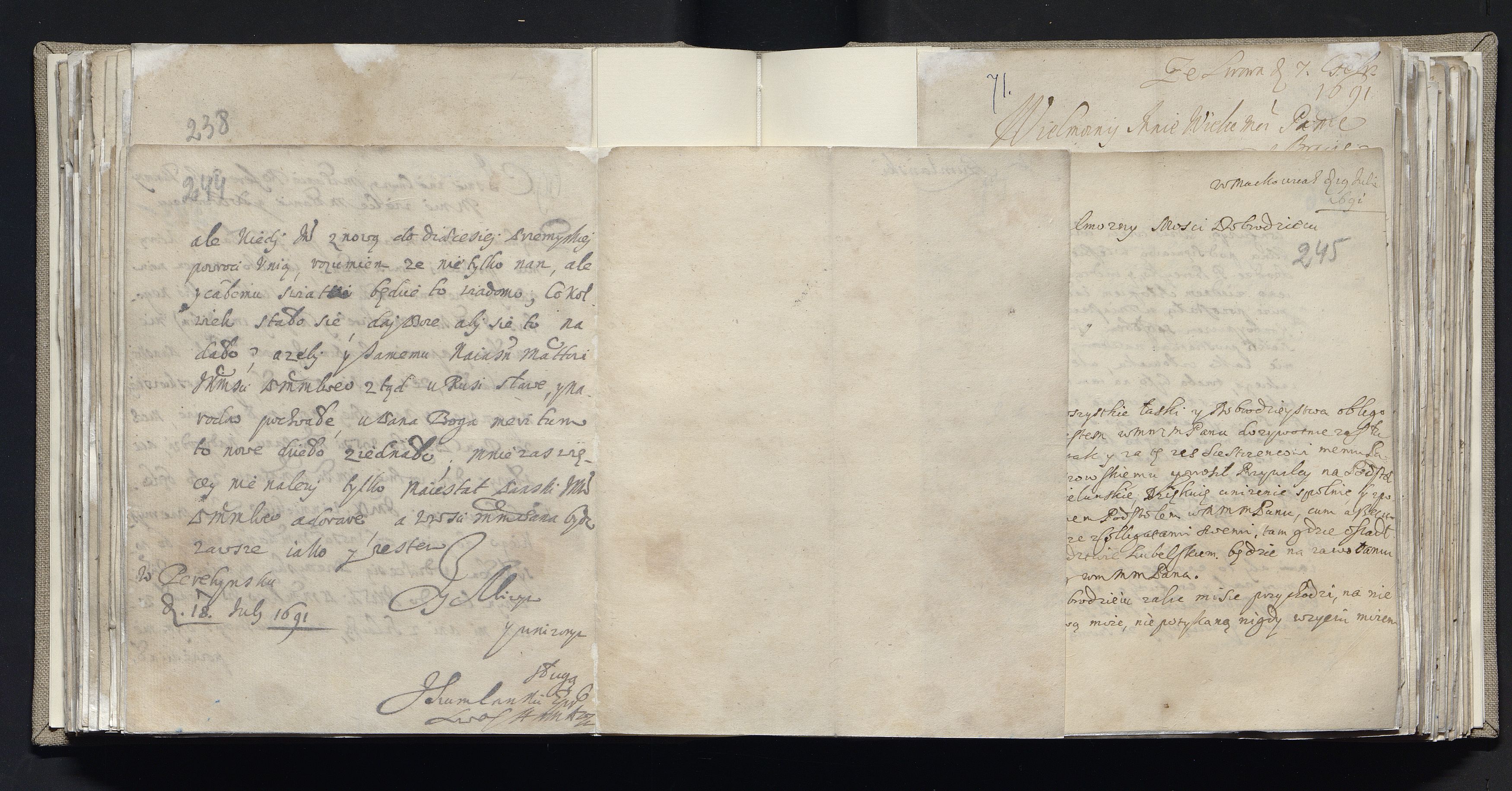 1_335_0_0_163a-19_0130