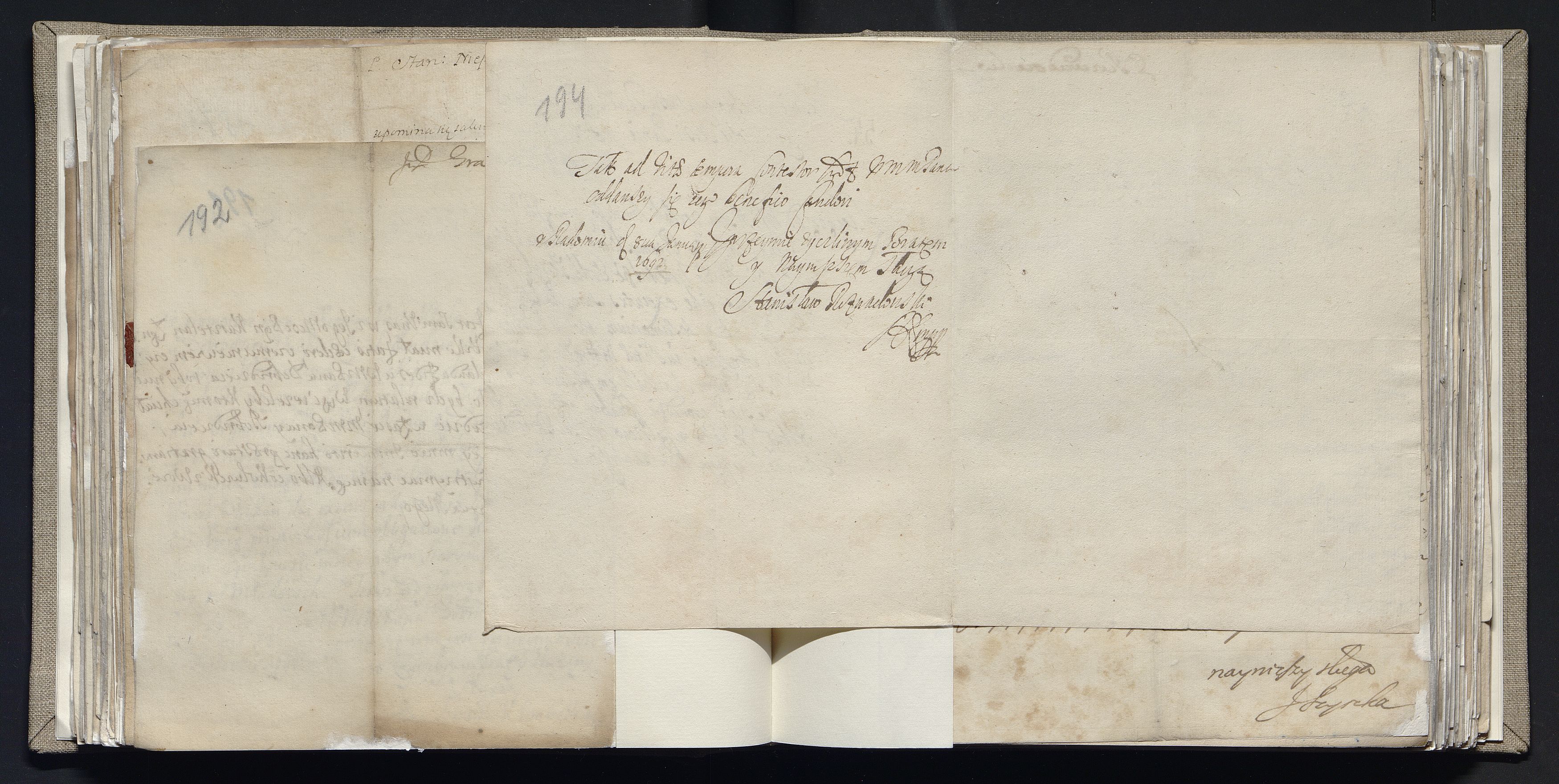 1_335_0_0_163a-20_0105