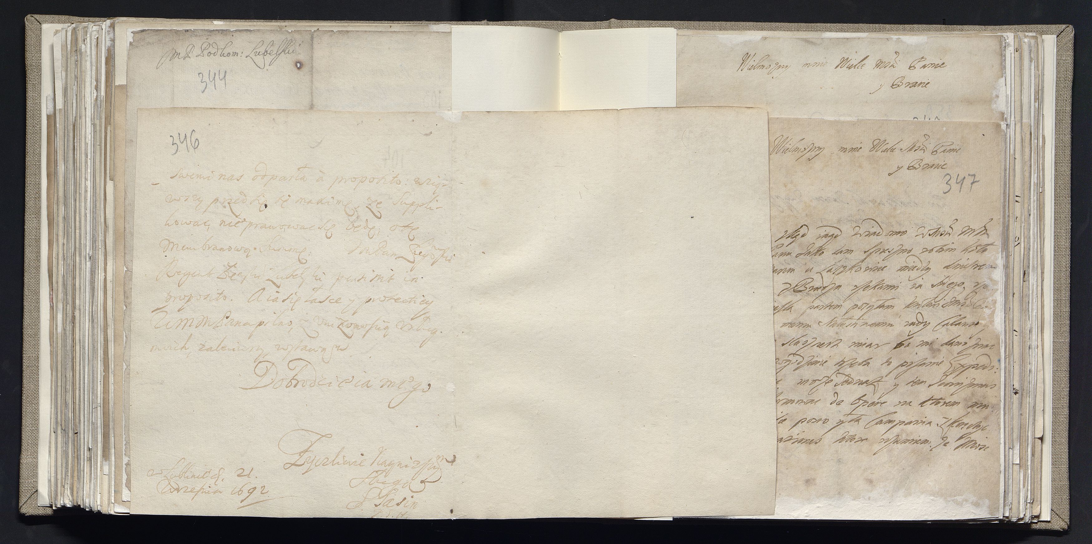 1_335_0_0_163a-20_0192