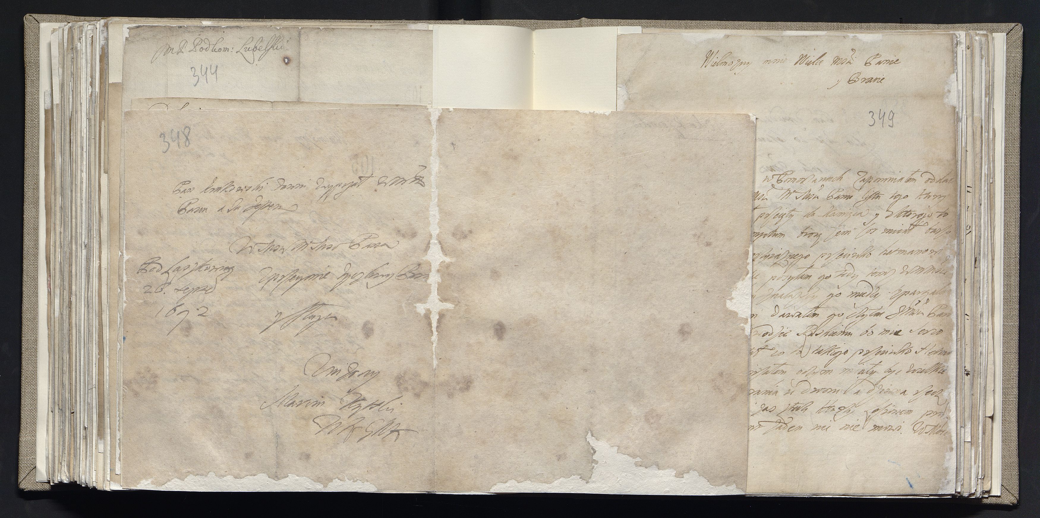 1_335_0_0_163a-20_0194