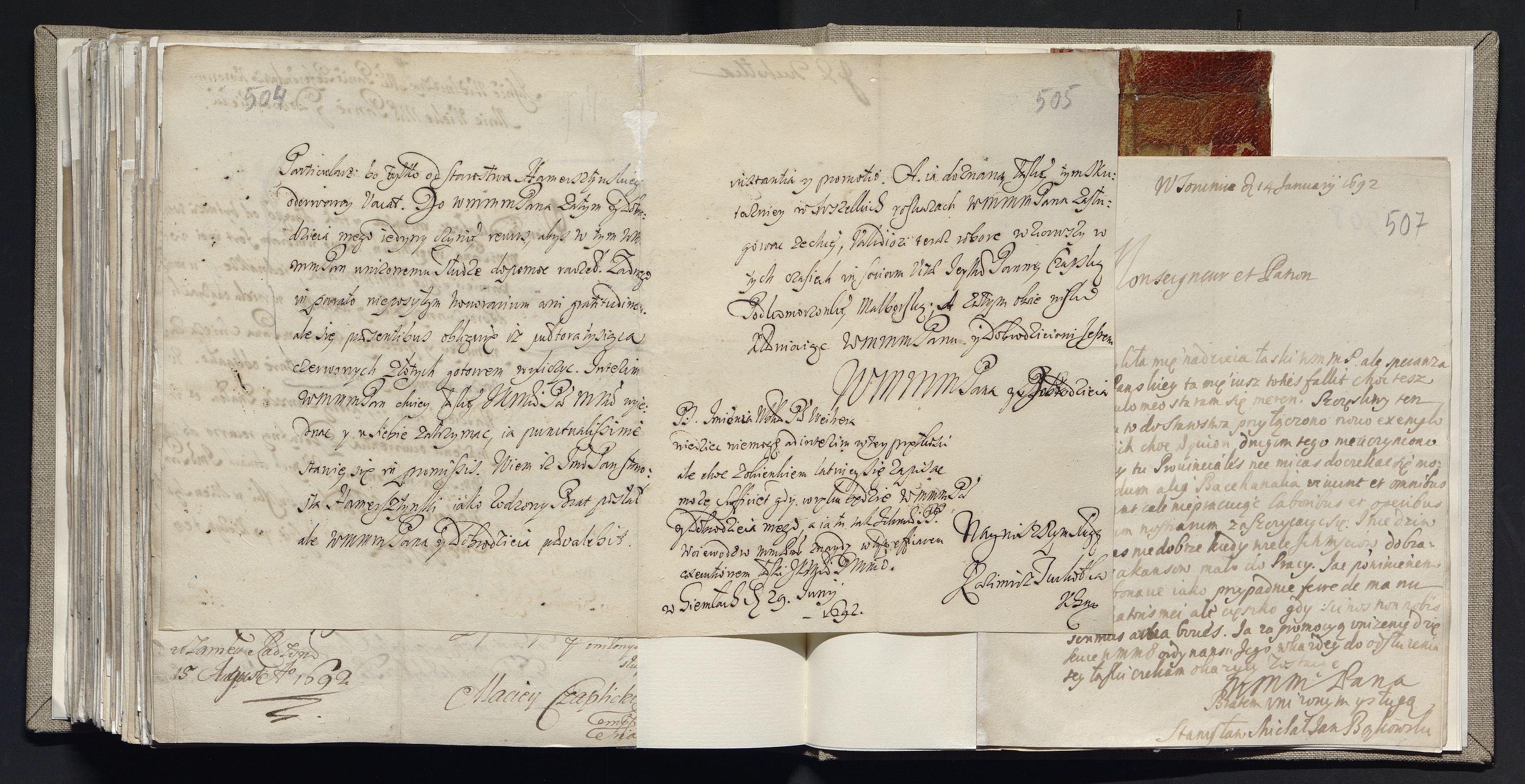 1_335_0_0_163a-20_0281