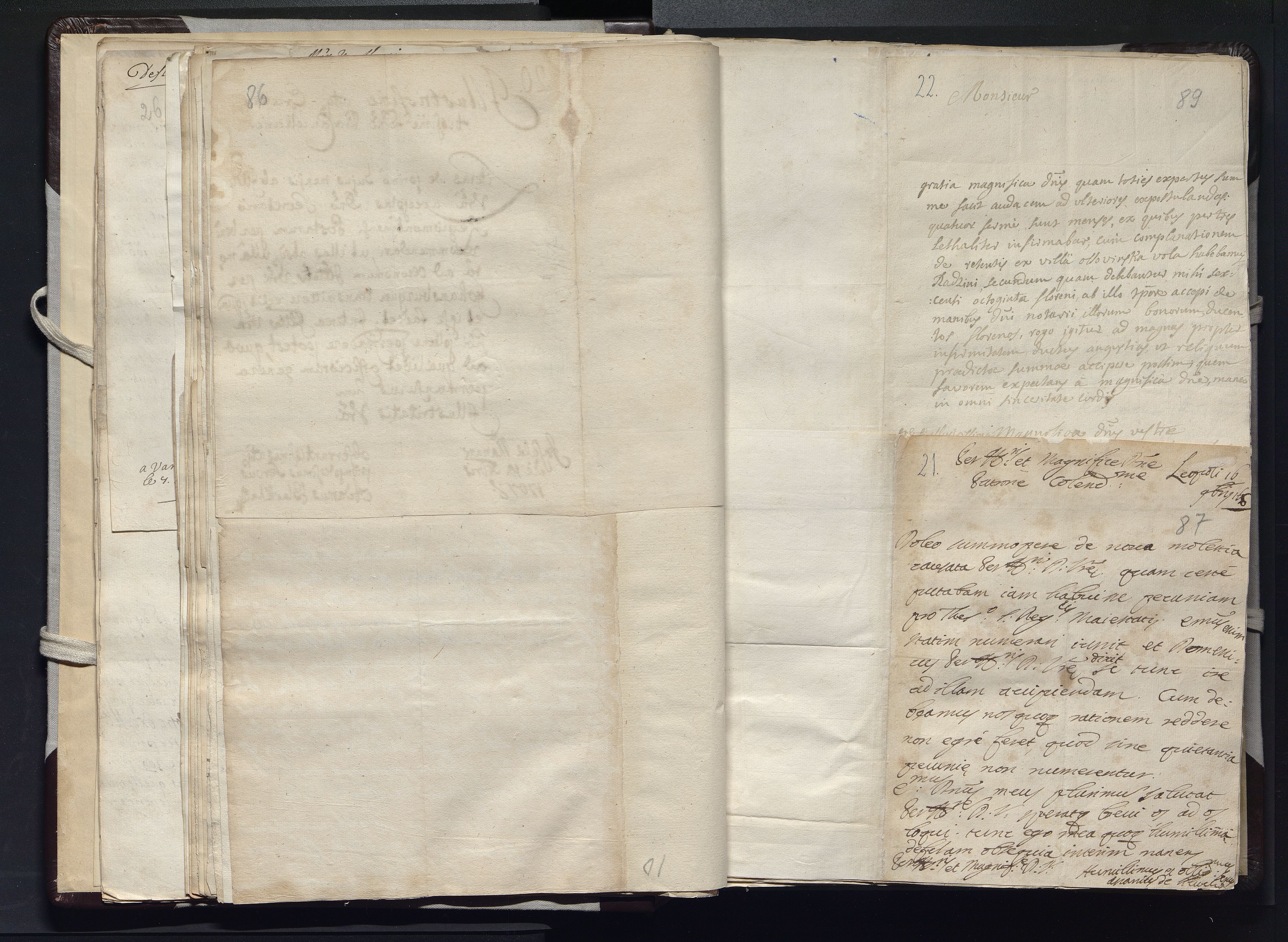 1_335_0_0_163a-21_0043