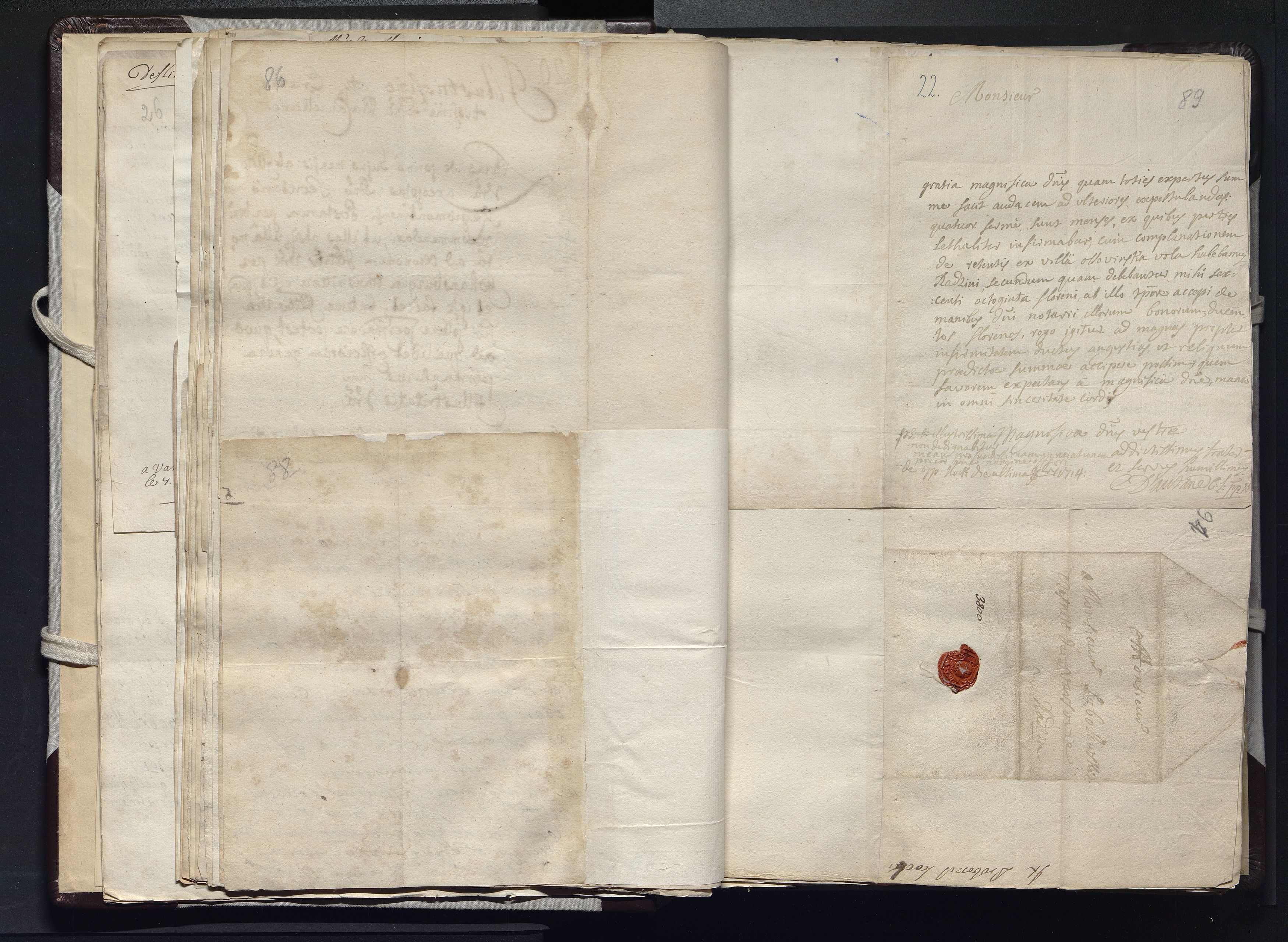 1_335_0_0_163a-21_0044