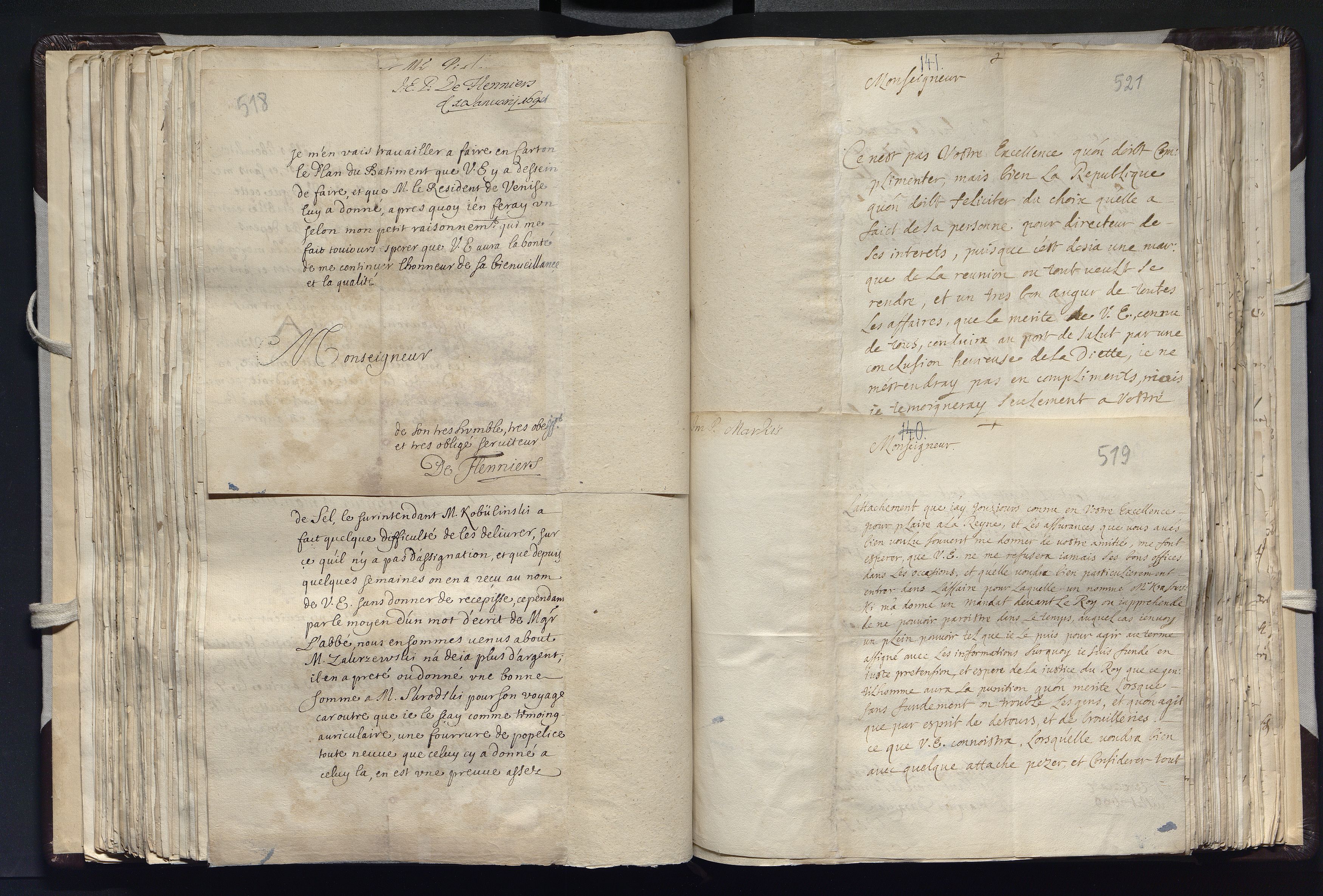 1_335_0_0_163a-21_0261