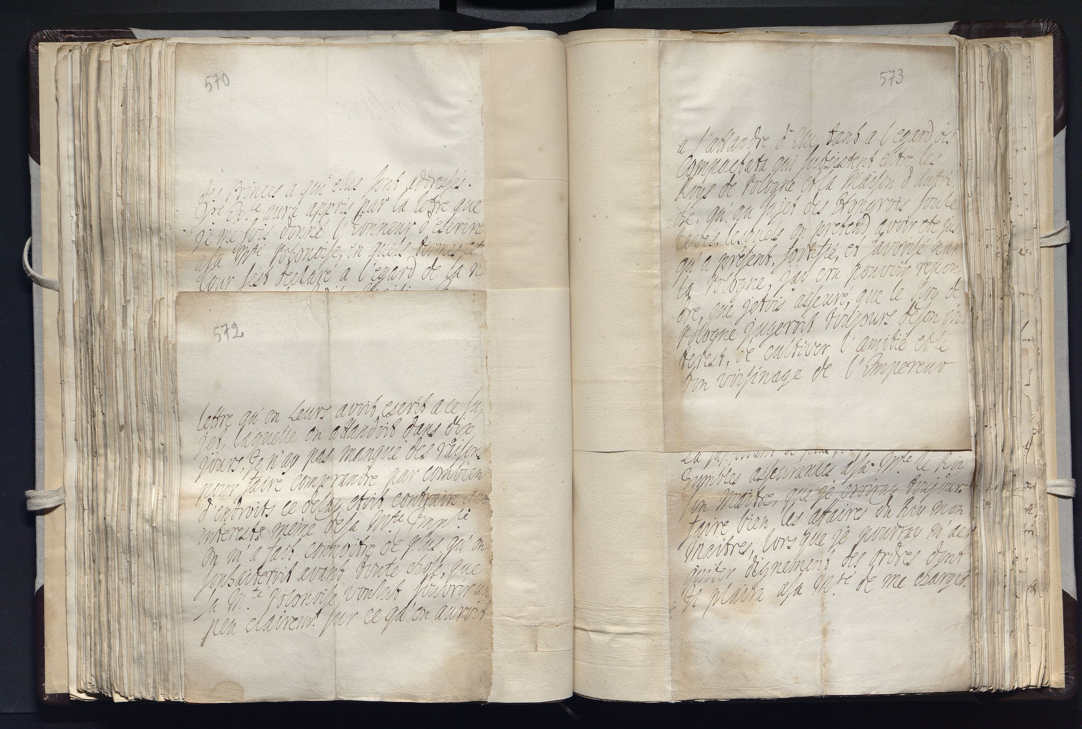 1_335_0_0_163a-21_0288