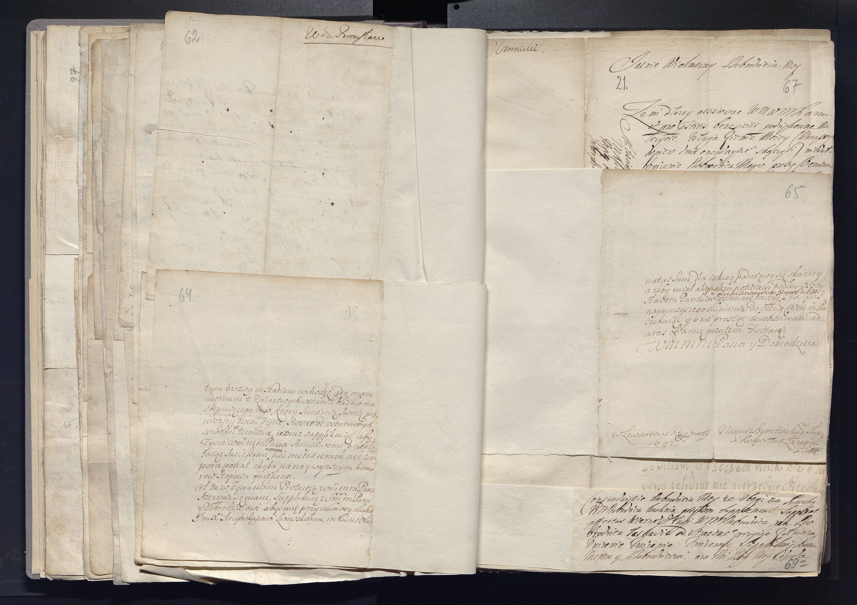 1_335_0_0_163a-22_0032