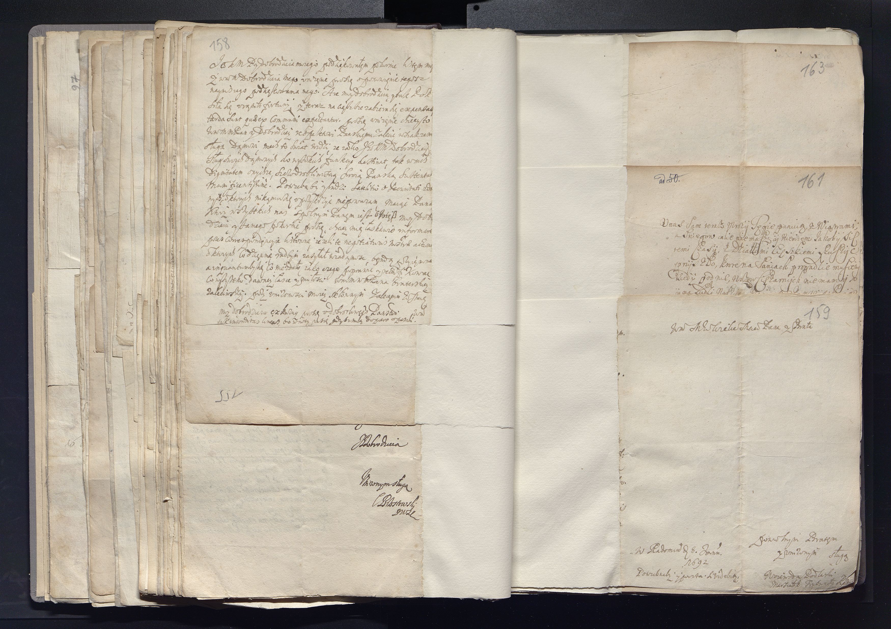 1_335_0_0_163a-22_0079