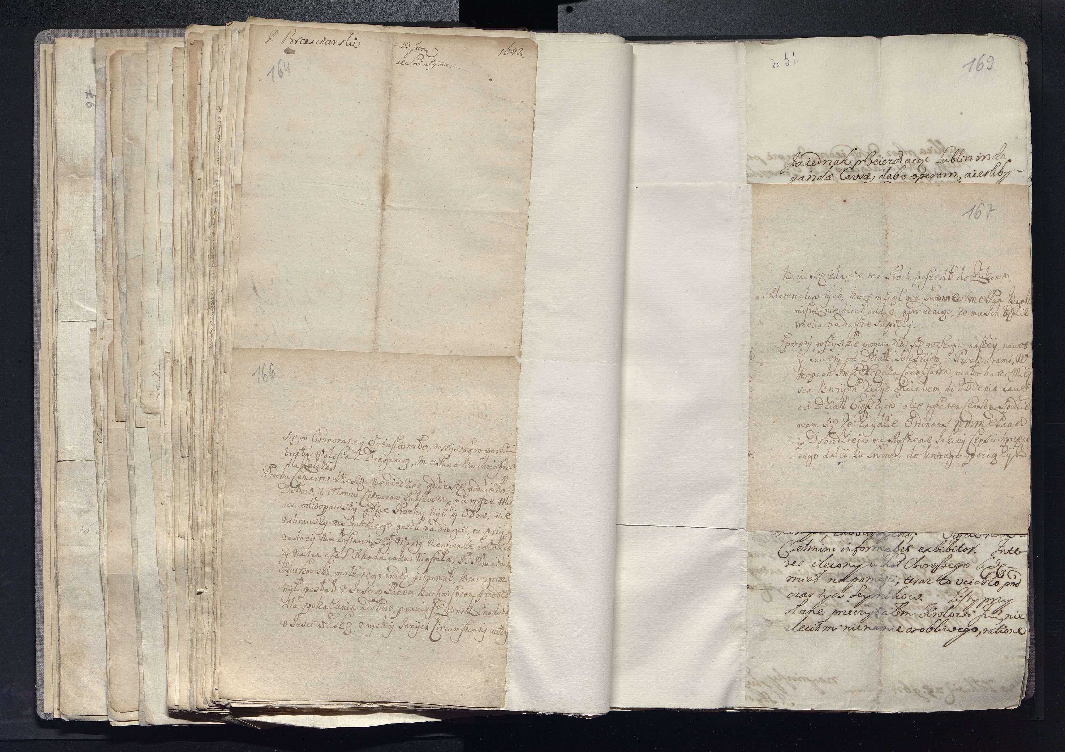 1_335_0_0_163a-22_0083