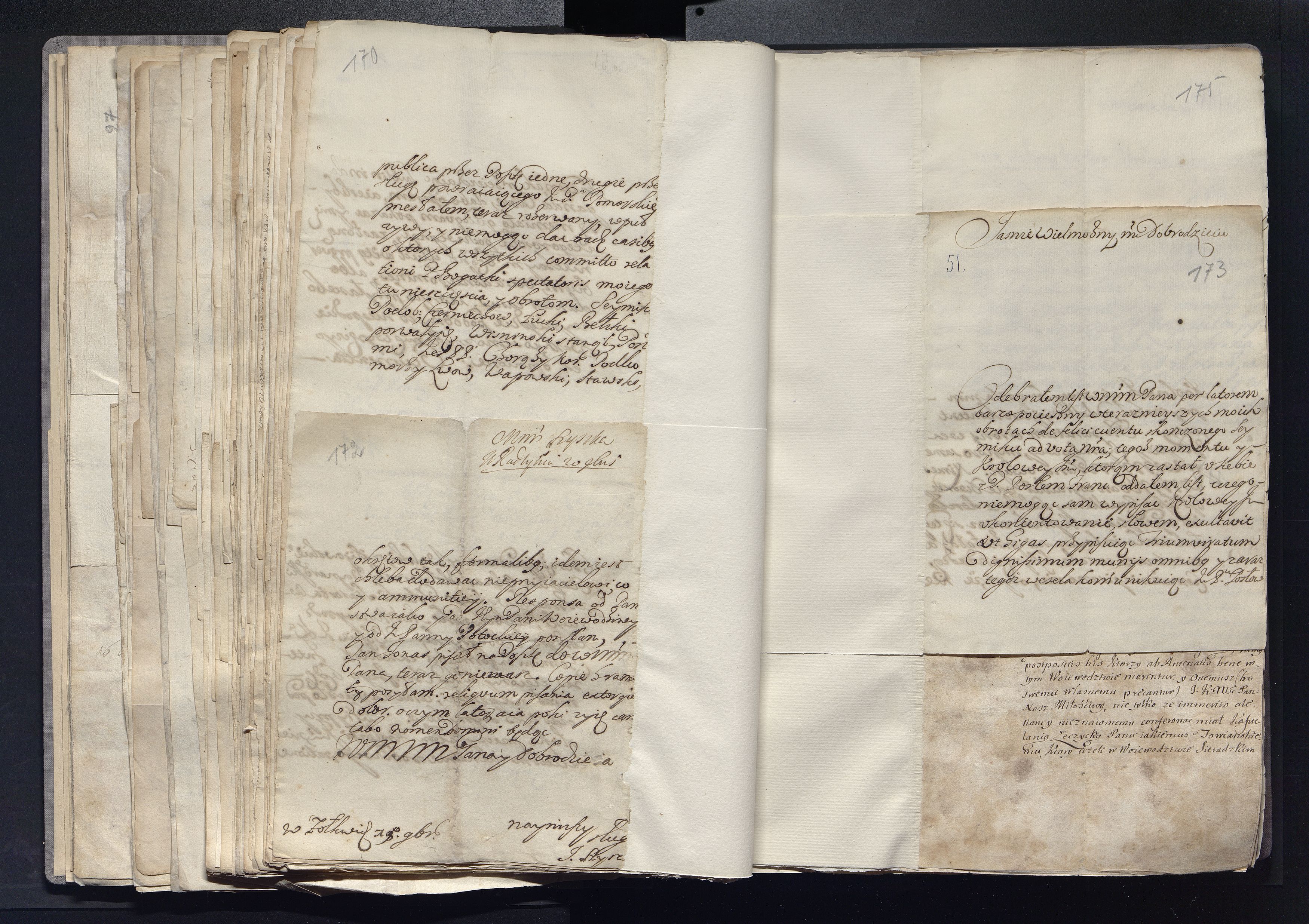 1_335_0_0_163a-22_0086