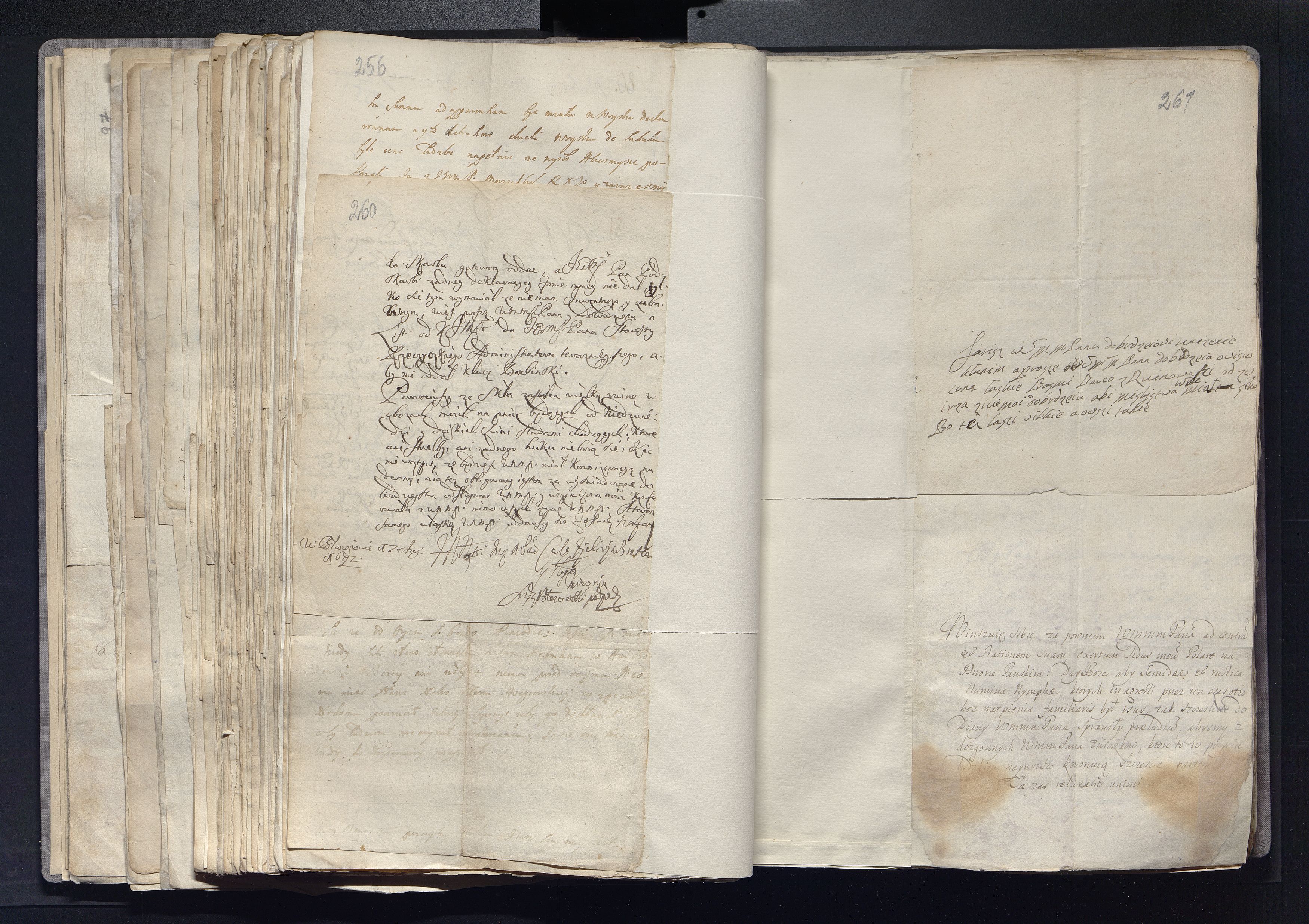 1_335_0_0_163a-22_0130