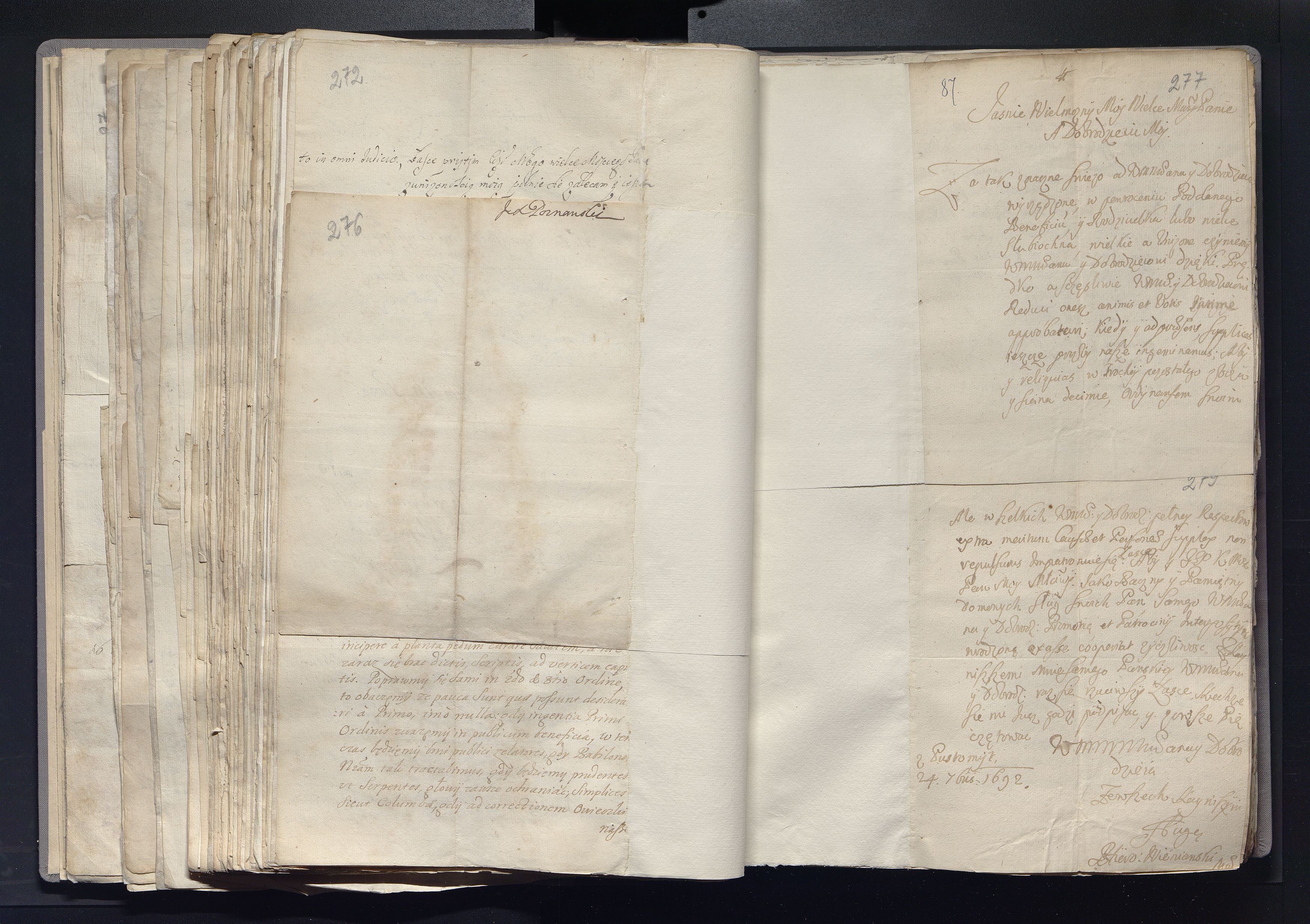 1_335_0_0_163a-22_0138