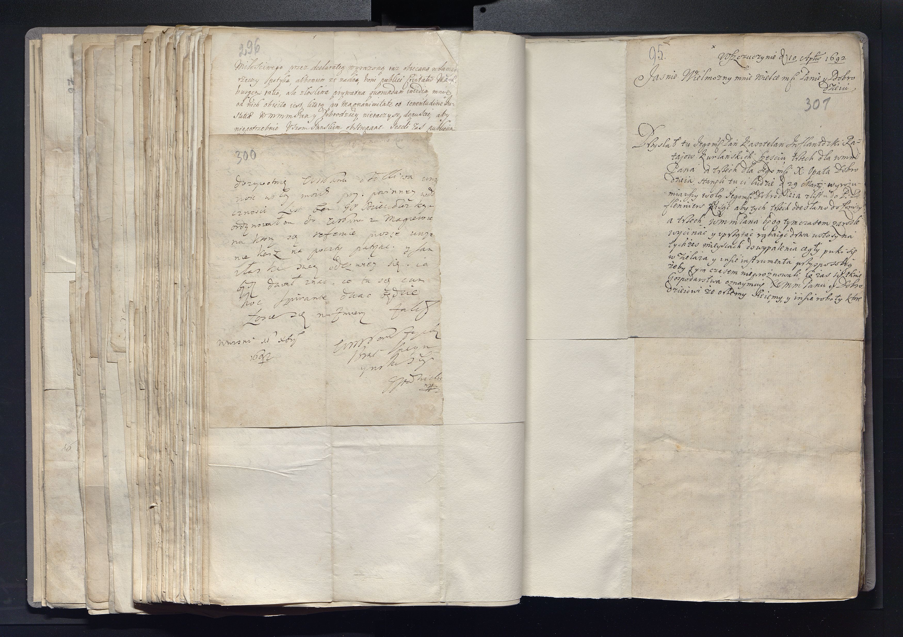 1_335_0_0_163a-22_0150