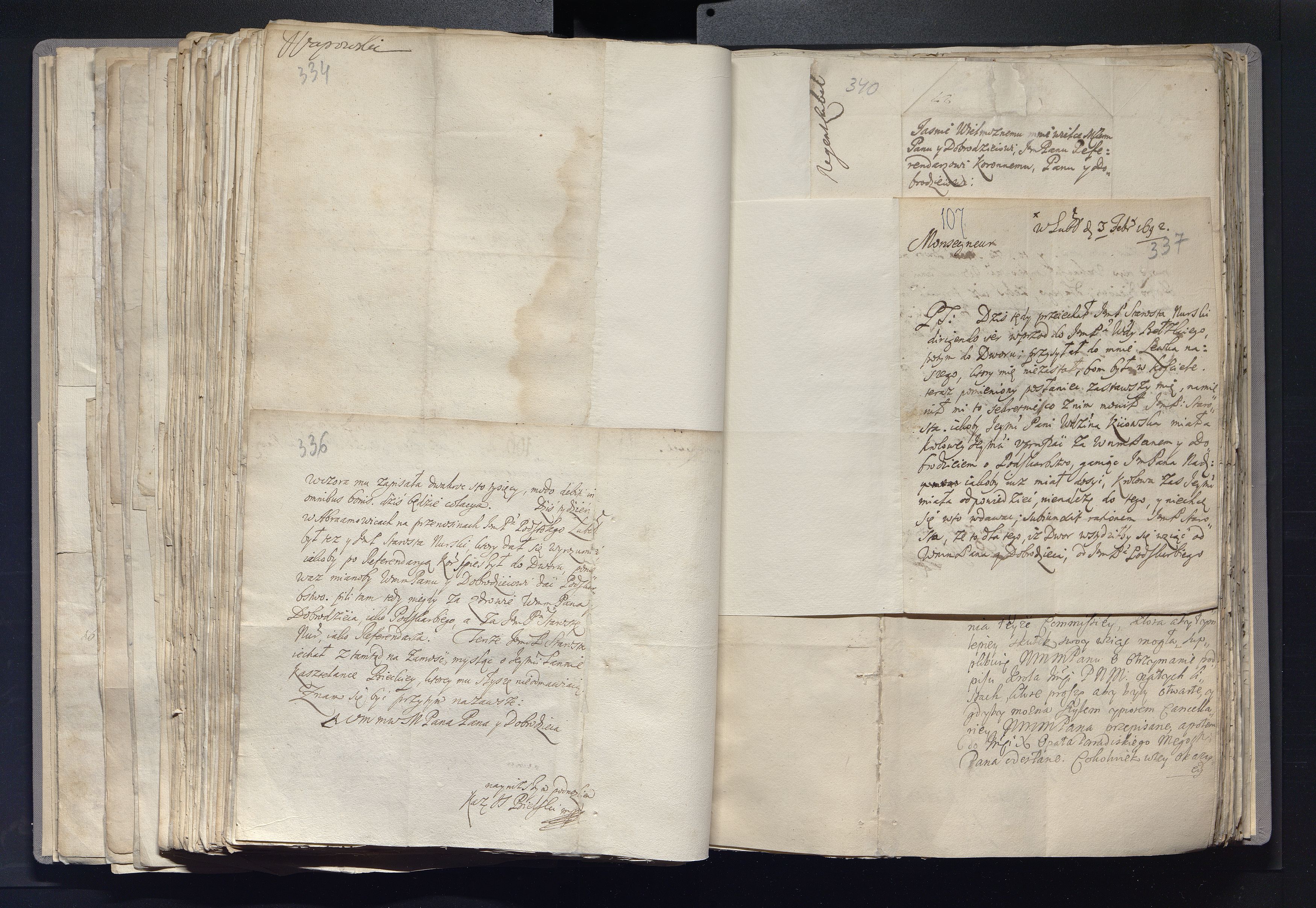 1_335_0_0_163a-22_0169