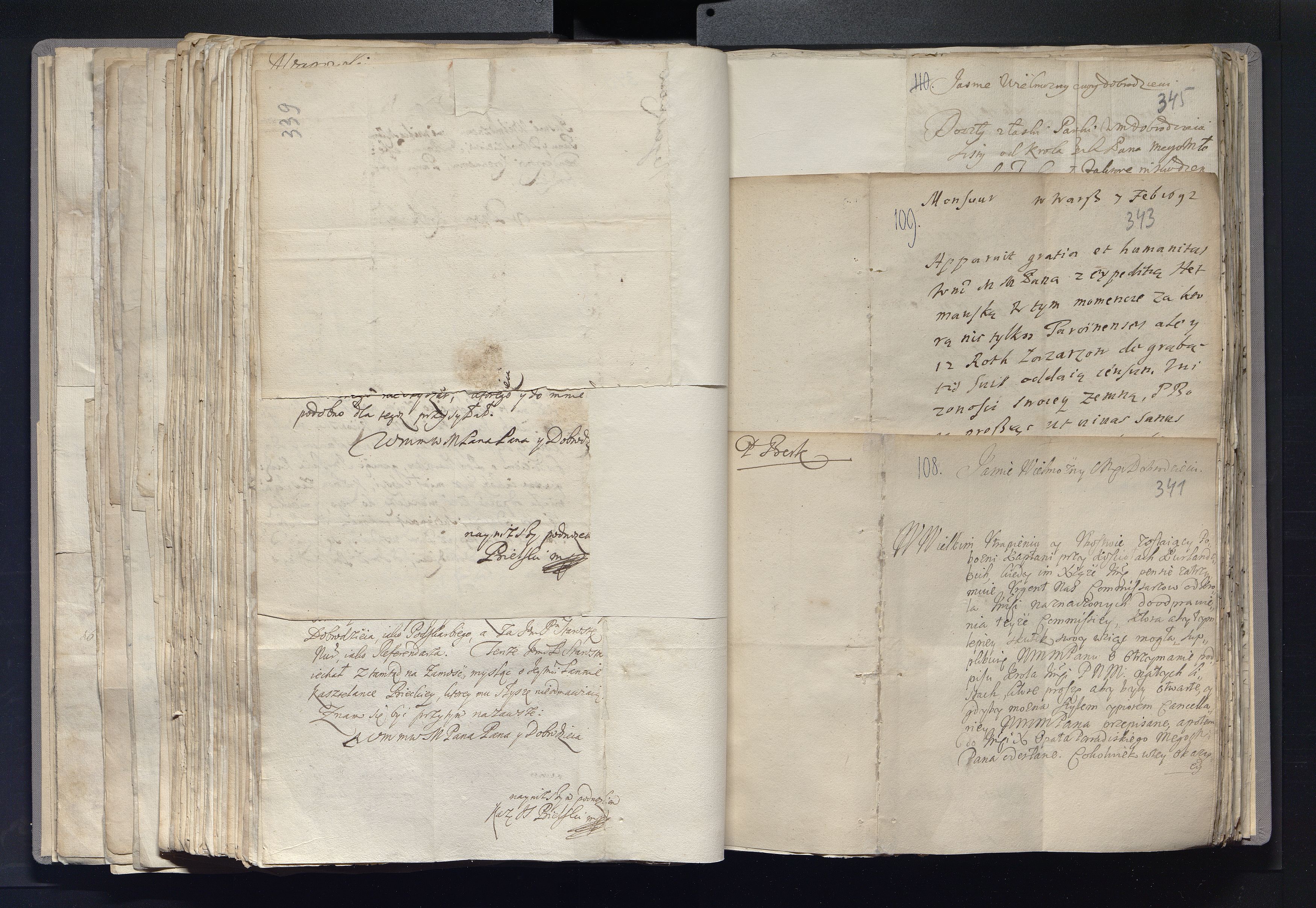 1_335_0_0_163a-22_0171