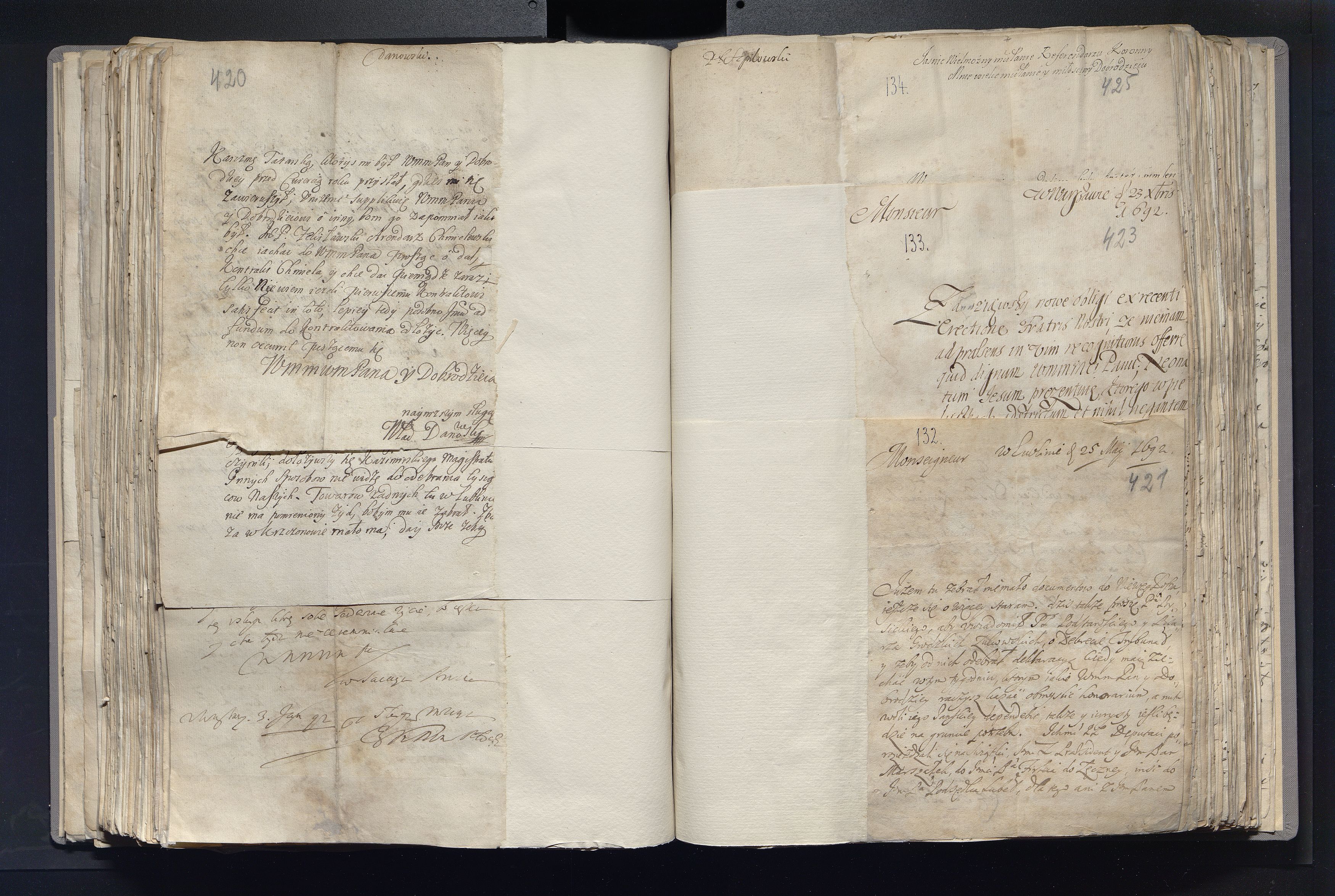 1_335_0_0_163a-22_0211